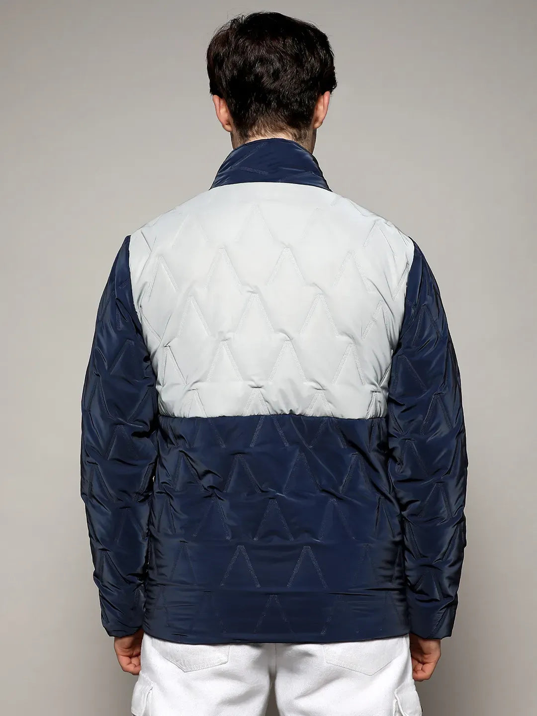 Contrast V Quilted Puffer Jacket