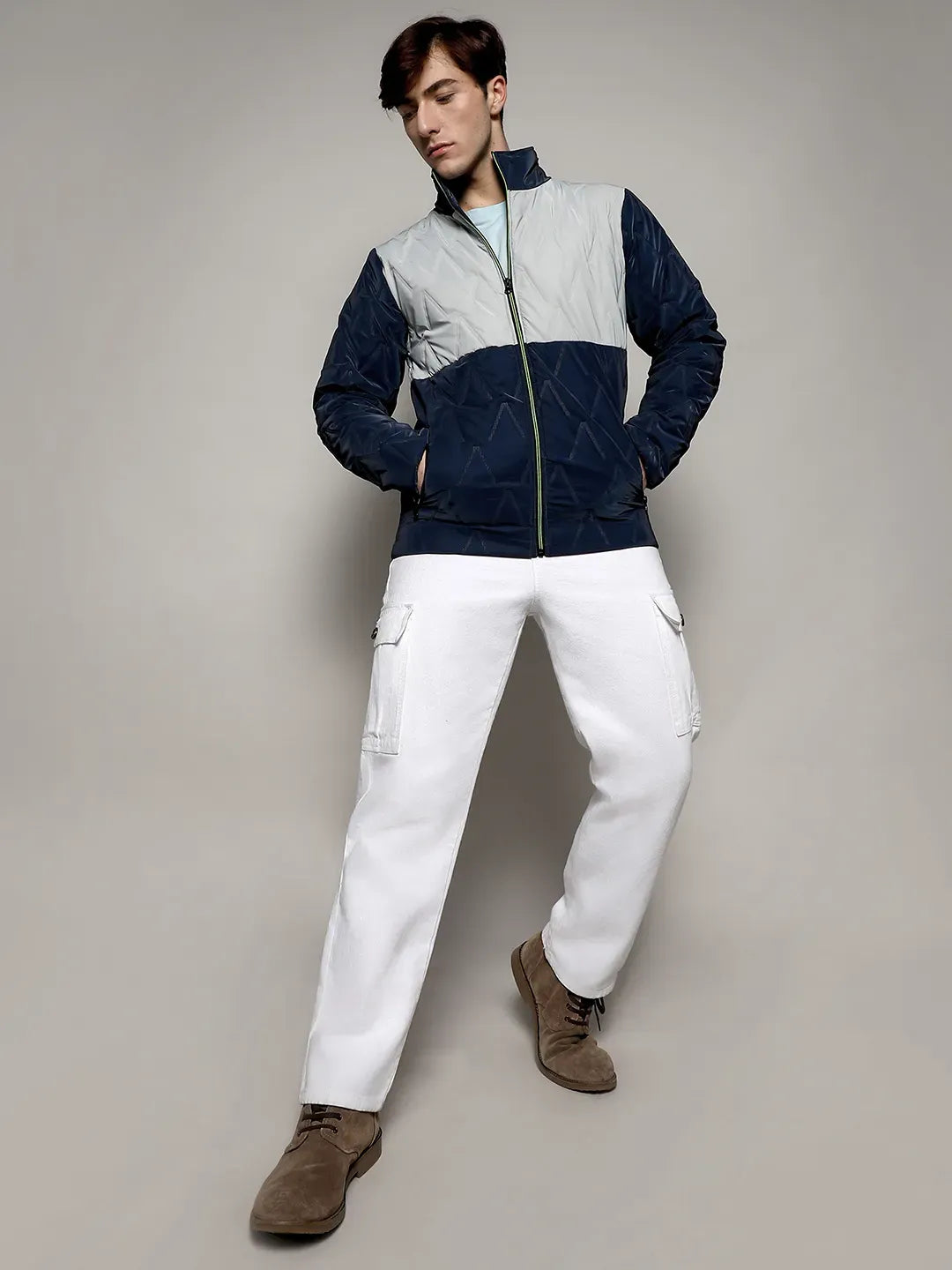Contrast V Quilted Puffer Jacket