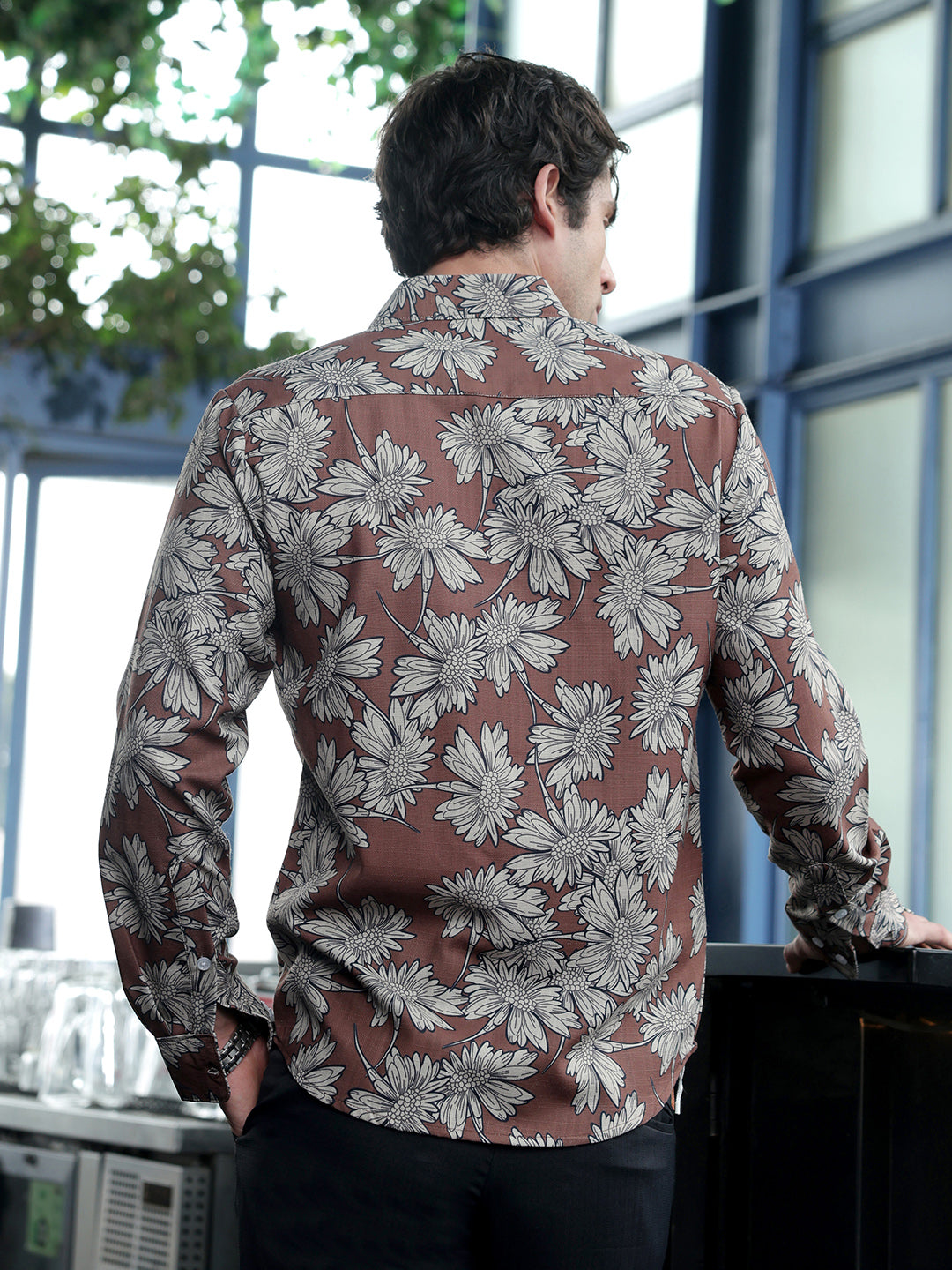 Contrast-Sunflower Imprint Shirt