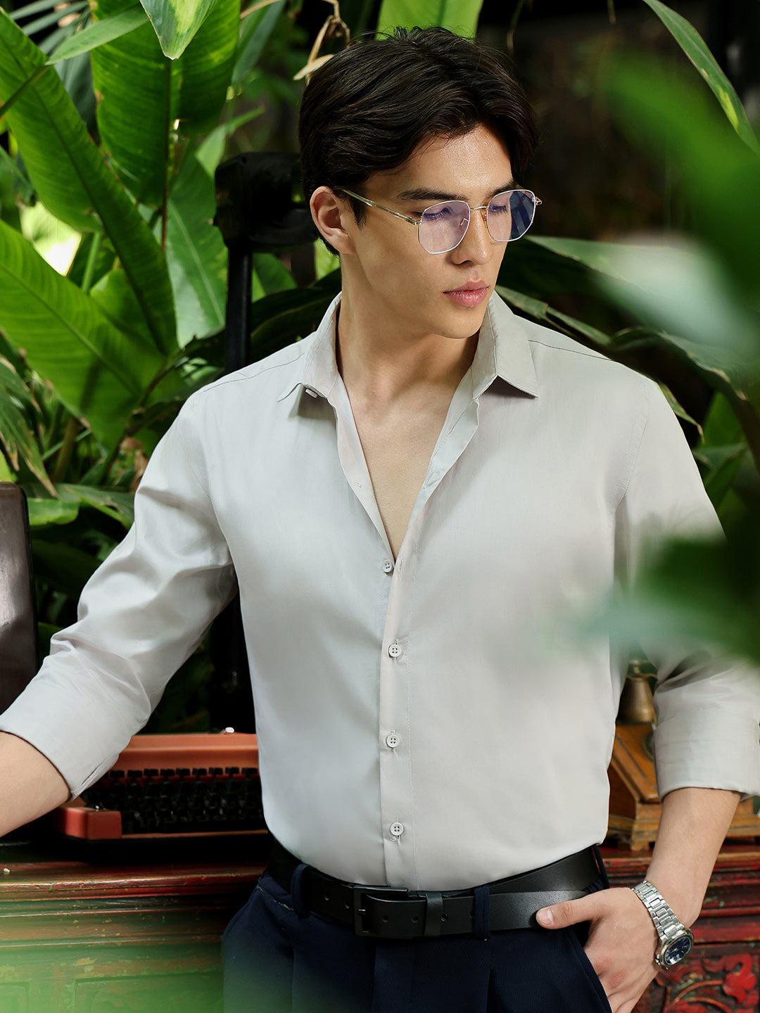 Men's Light Grey Solid Shirt