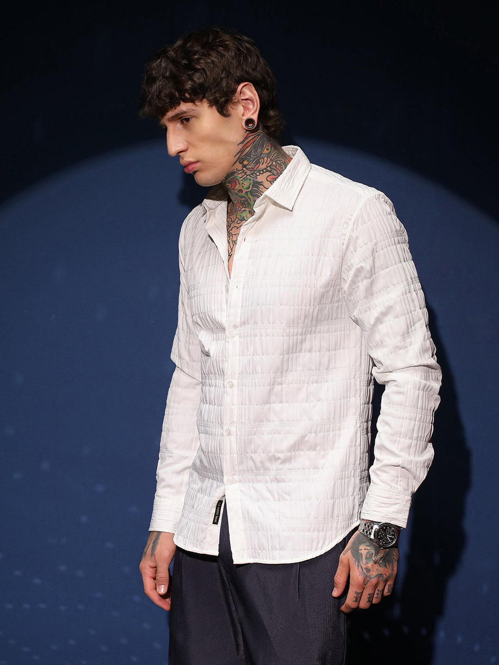 Grid-Tactile Shirt