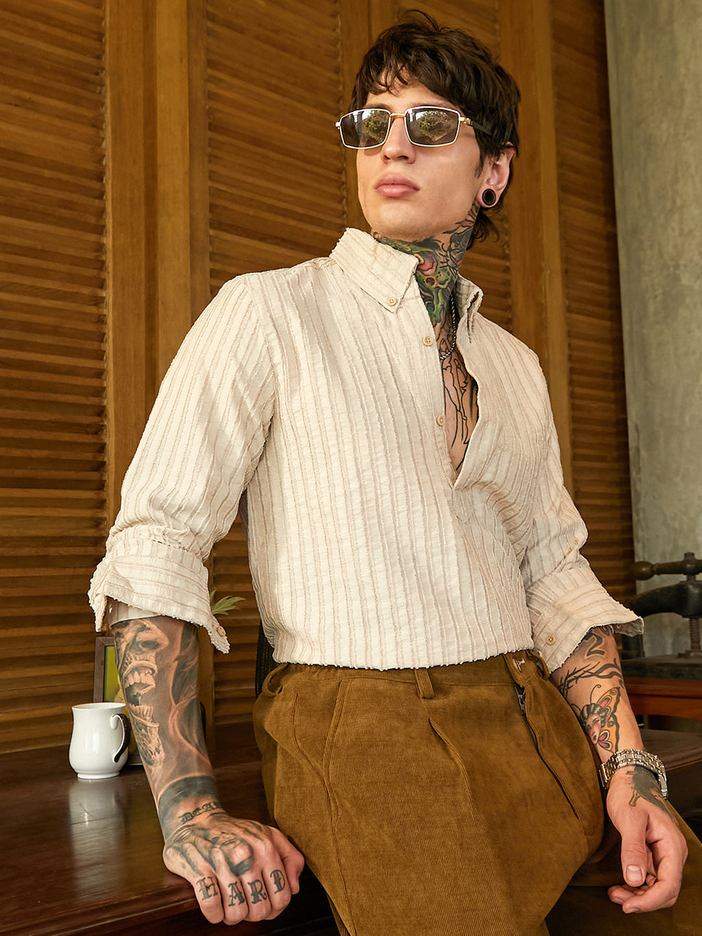 Edge-Lined Half-Placket Shirt