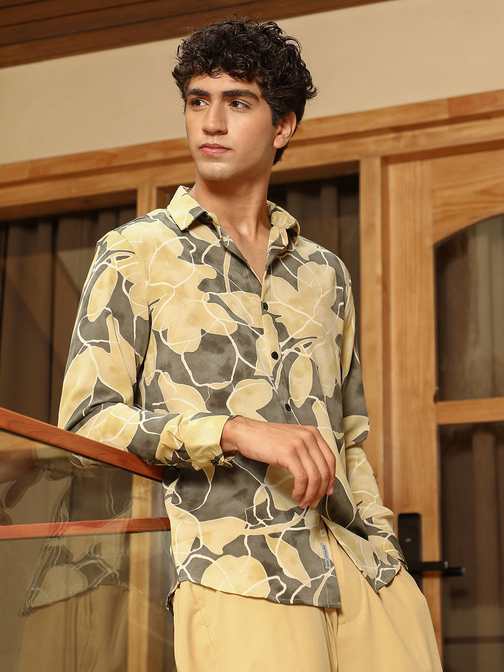 Artistic-Foliage Lined Imrprint Shirt