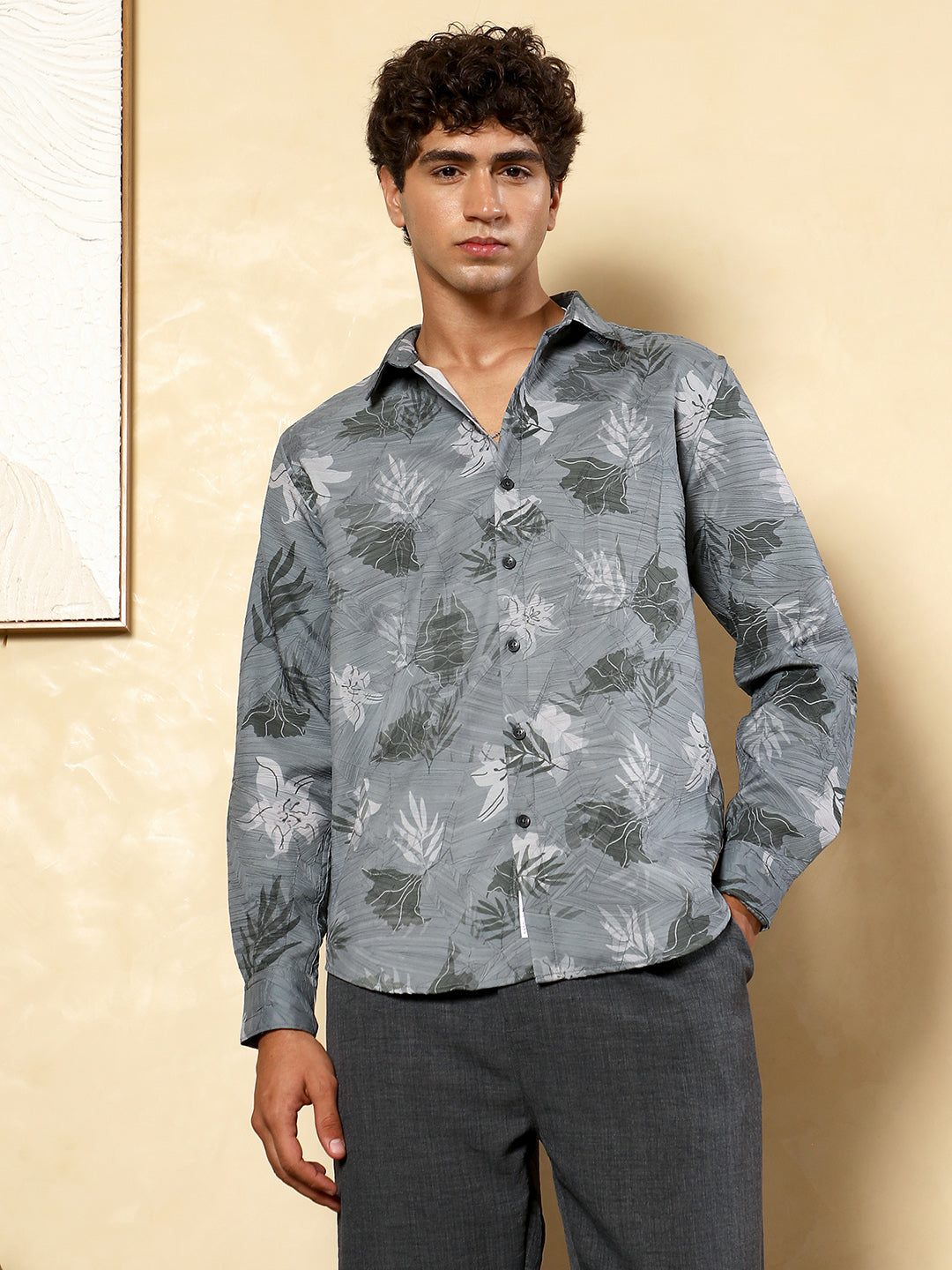 Leaf-Imprint Foliage-Tactile Shirt