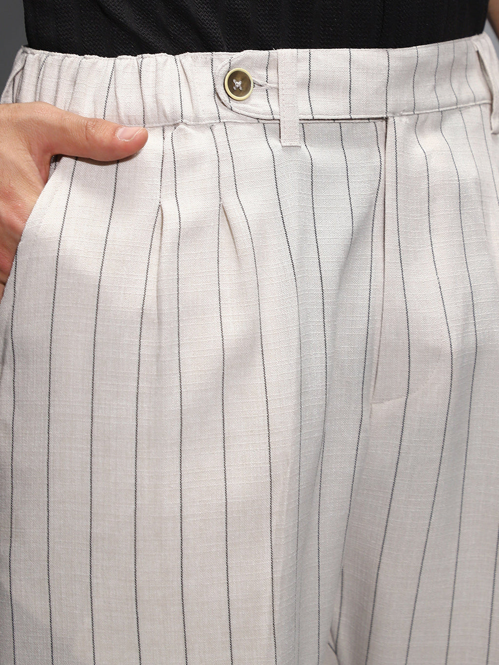 Lightweight - Pinstripe-Pleated Chino Trousers