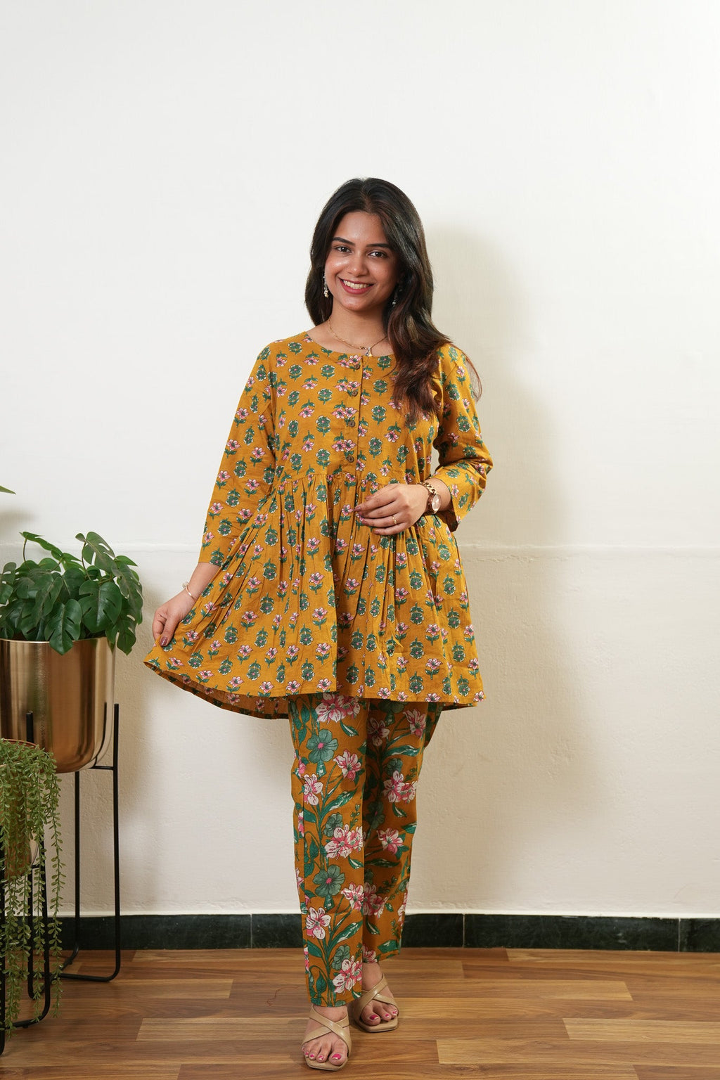 Turmeric butta peplum cotton comfies