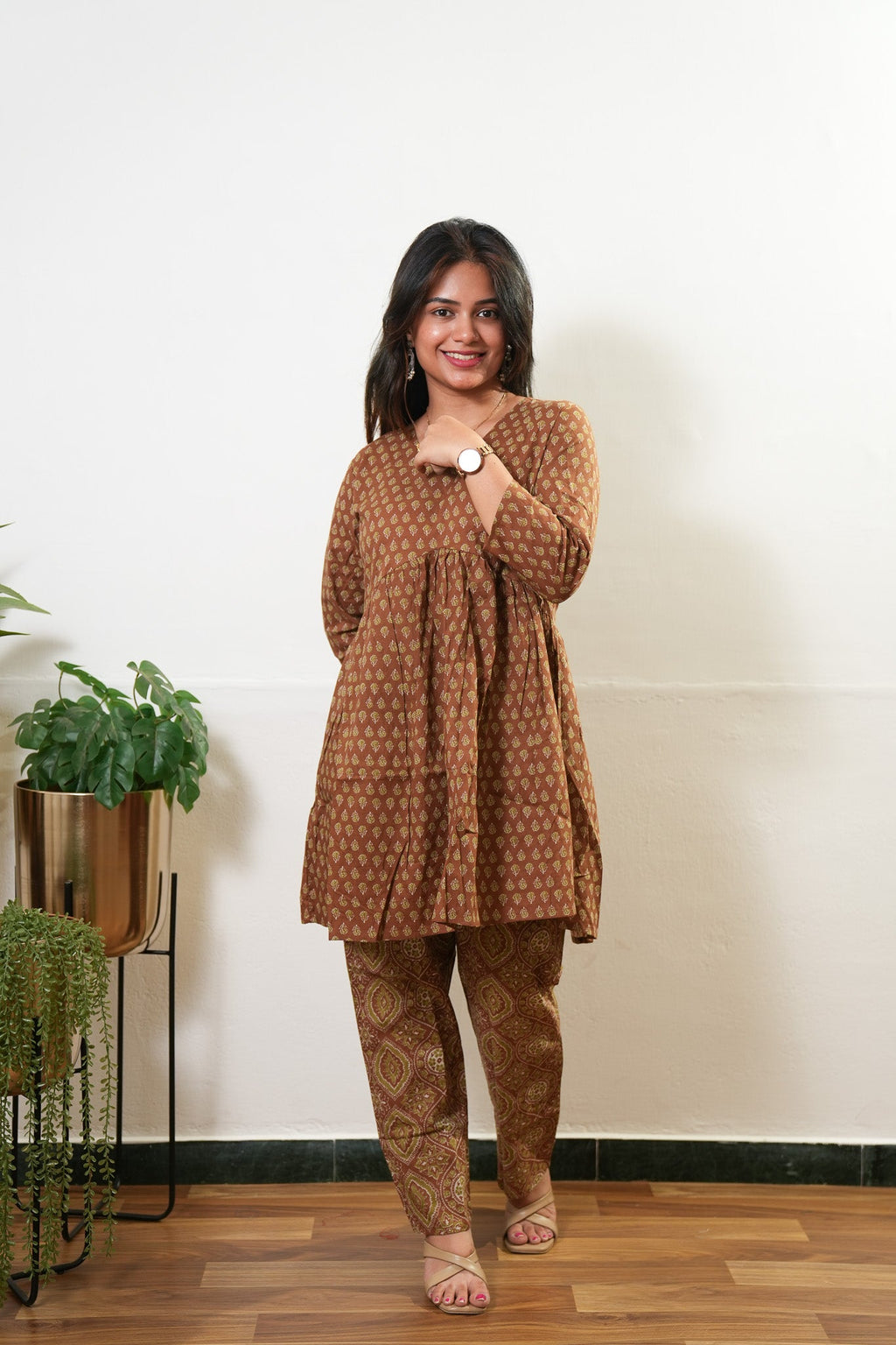 Earthy cotton comfies