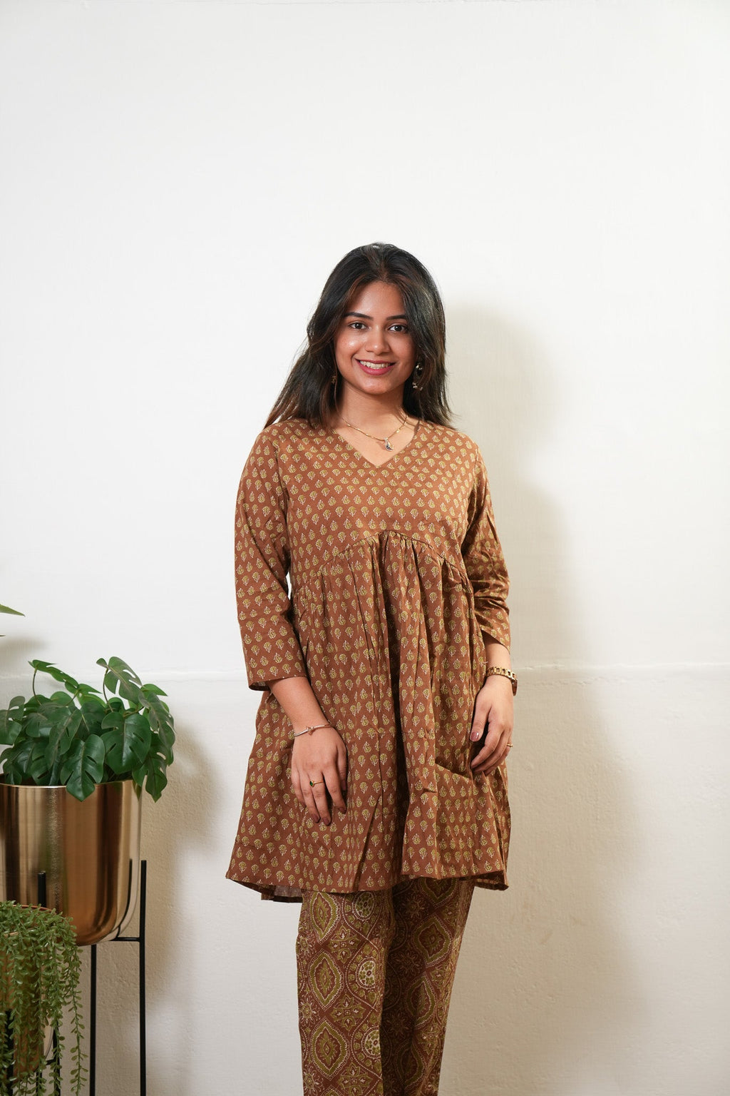 Earthy cotton comfies