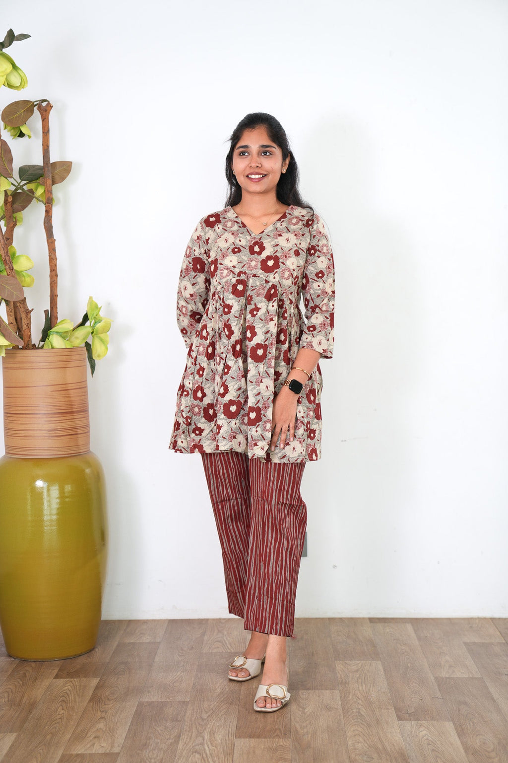 Grey and maroon cotton comfies