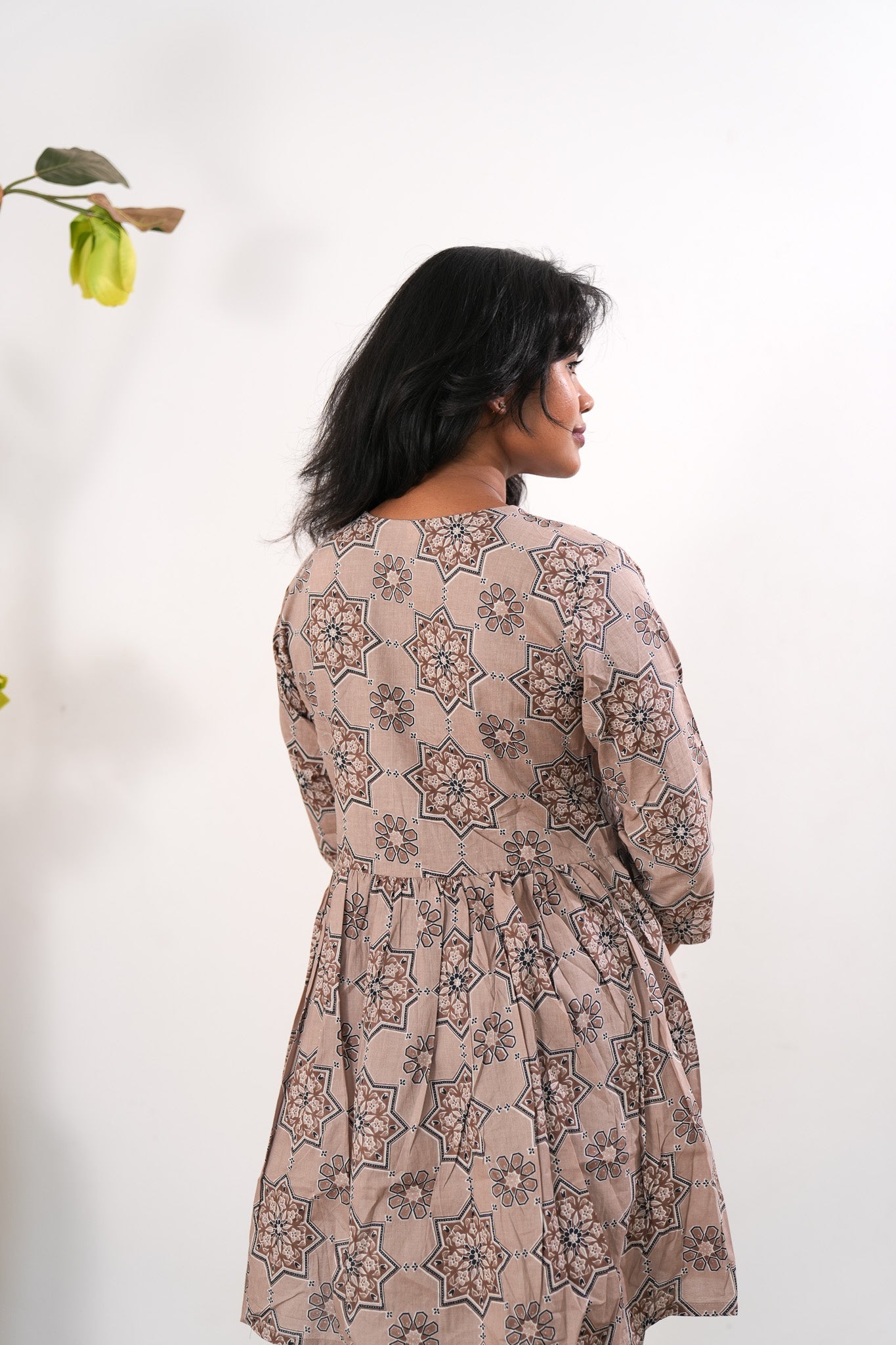 Beige cotton comfies
