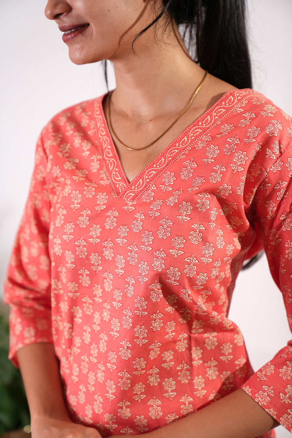 Peach v neck cotton short kurti