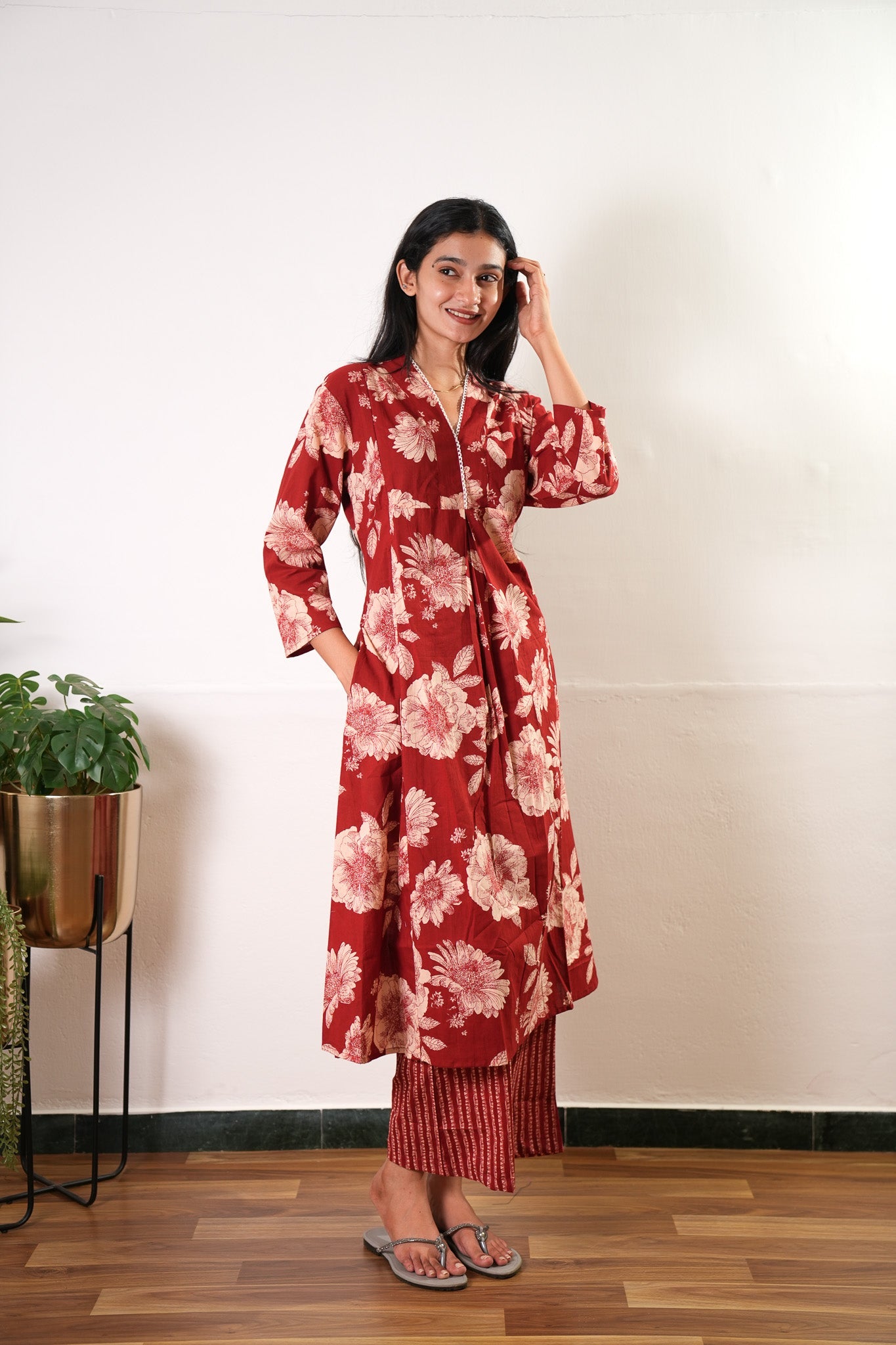 Red v neck maternity nursing cotton co-ords set