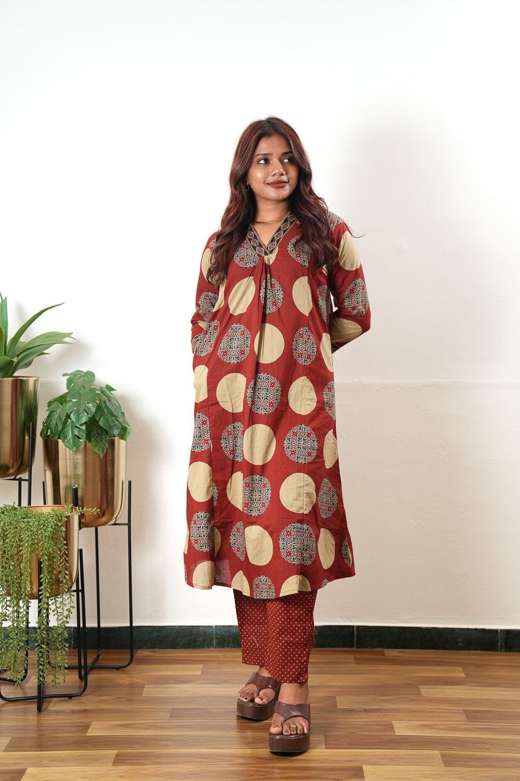 Brick red butta V neck cotton co-ords set