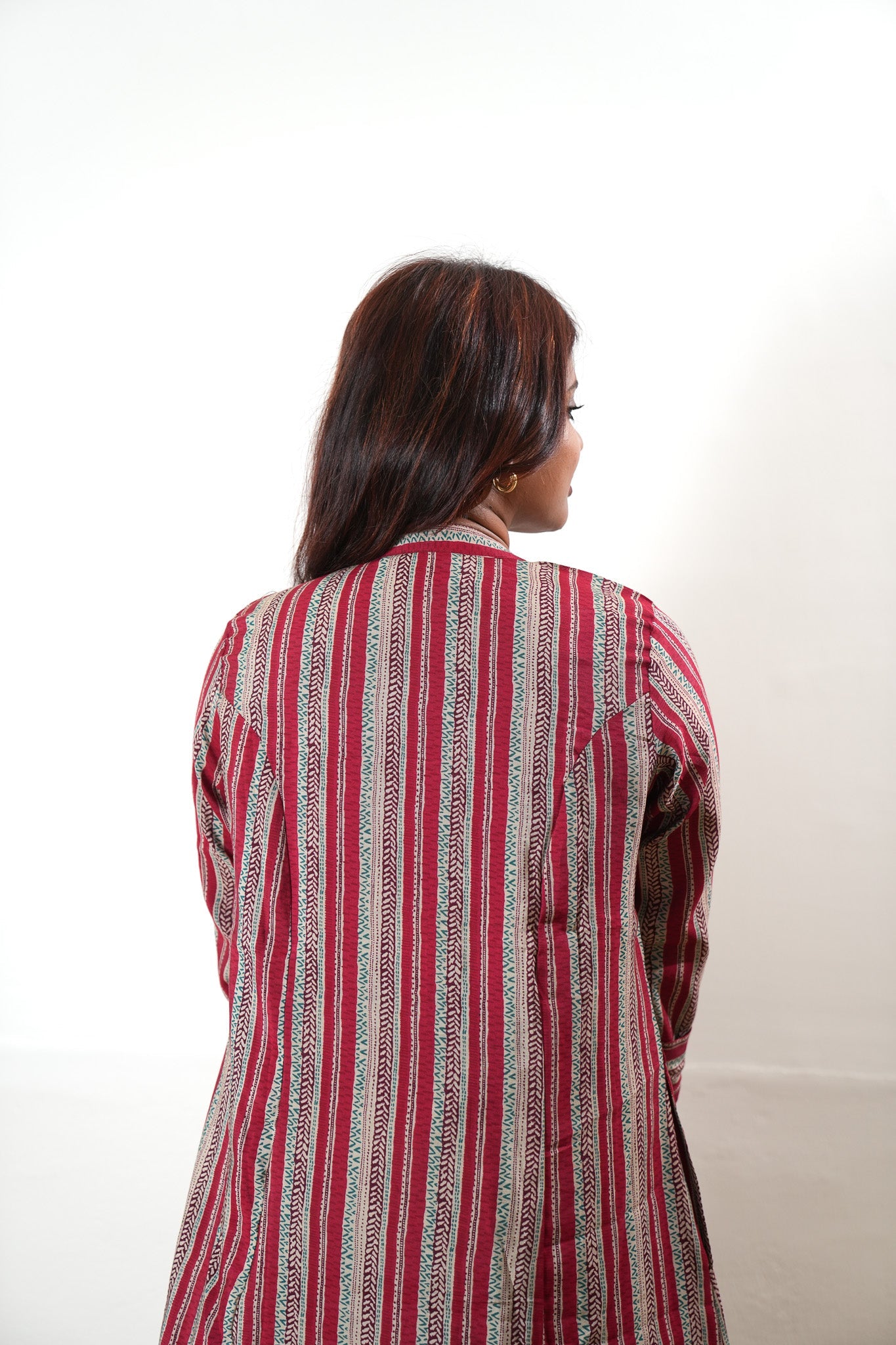 Red muslin kurta