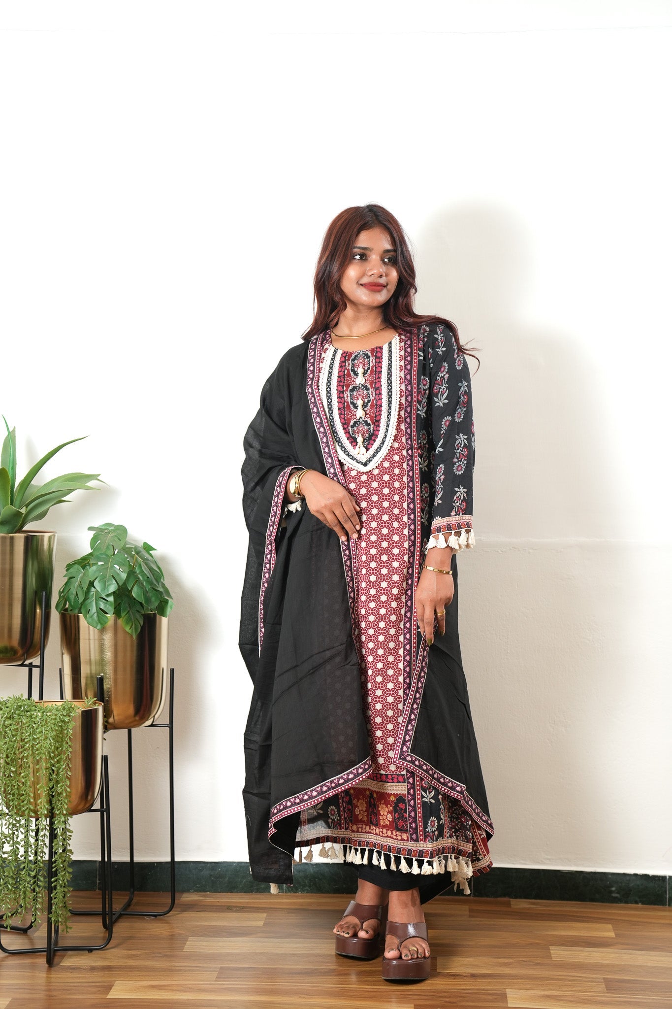 Begum crepe a-line suit set