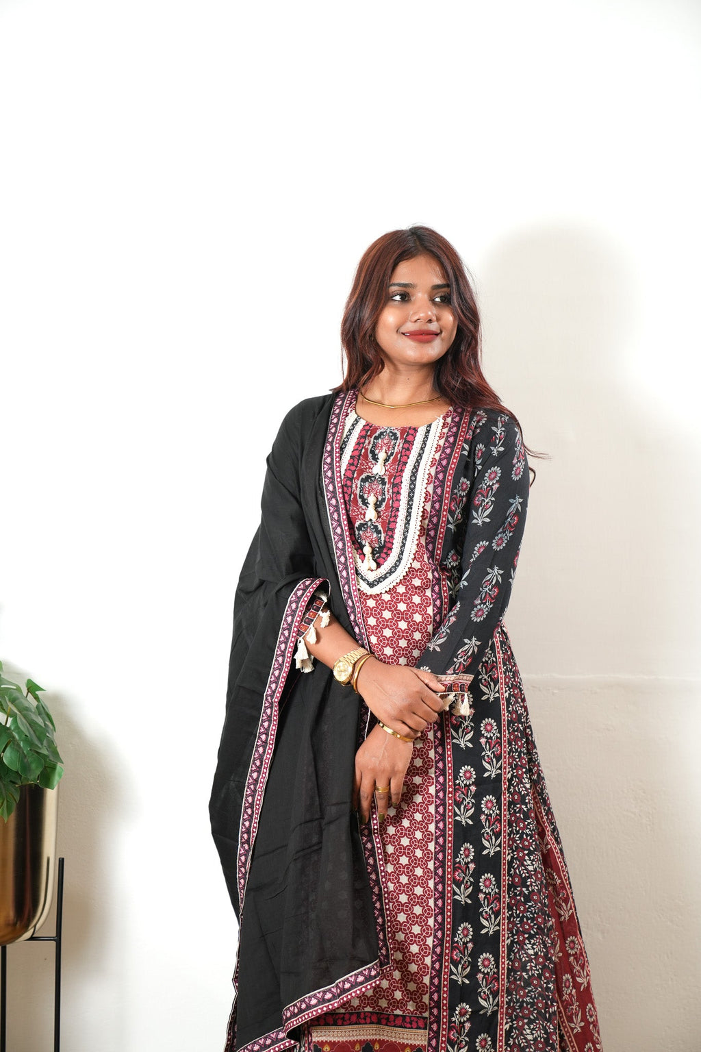 Begum crepe a-line suit set