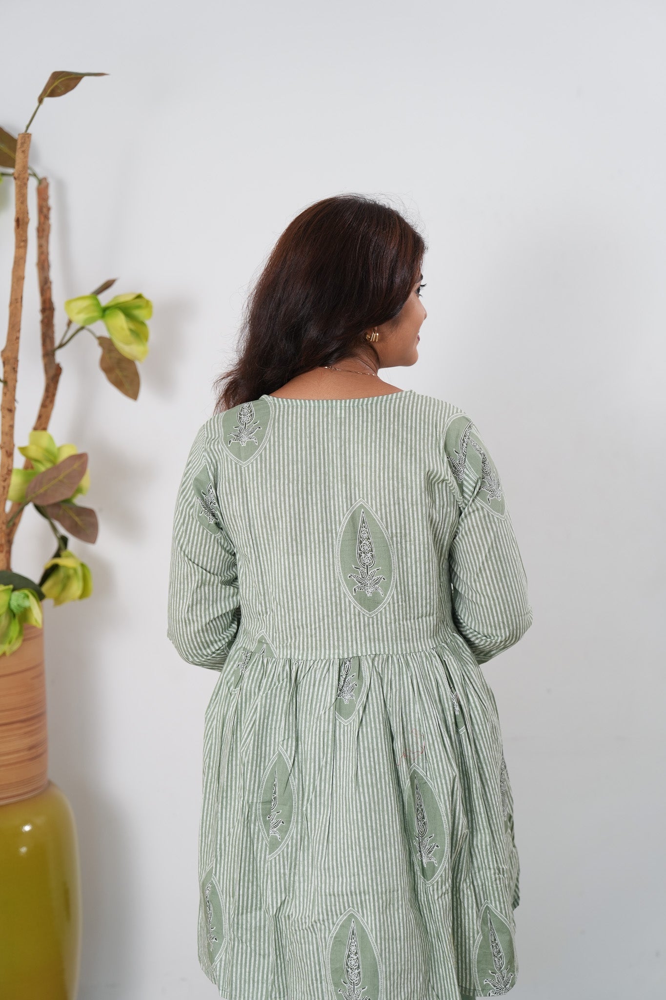 Pastel green cotton Comfies