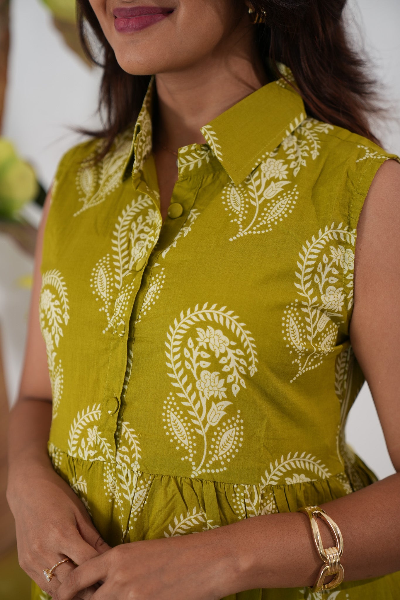 Lime green button down cotton shirt dress(attached sleeves)