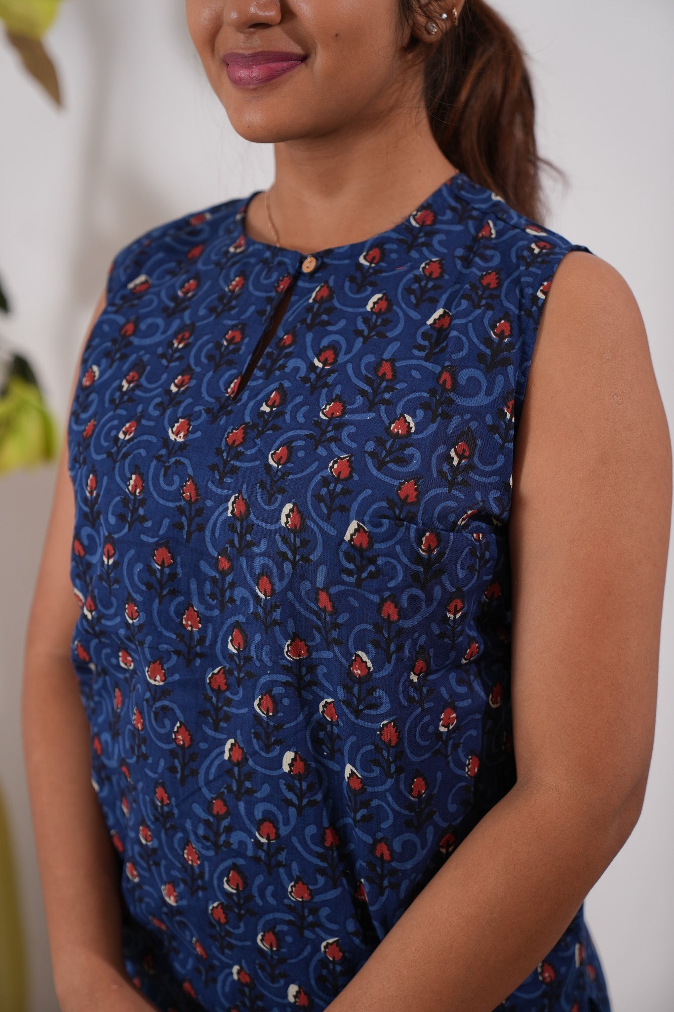 Indigo and red cotton co-ords set(attached sleeves)