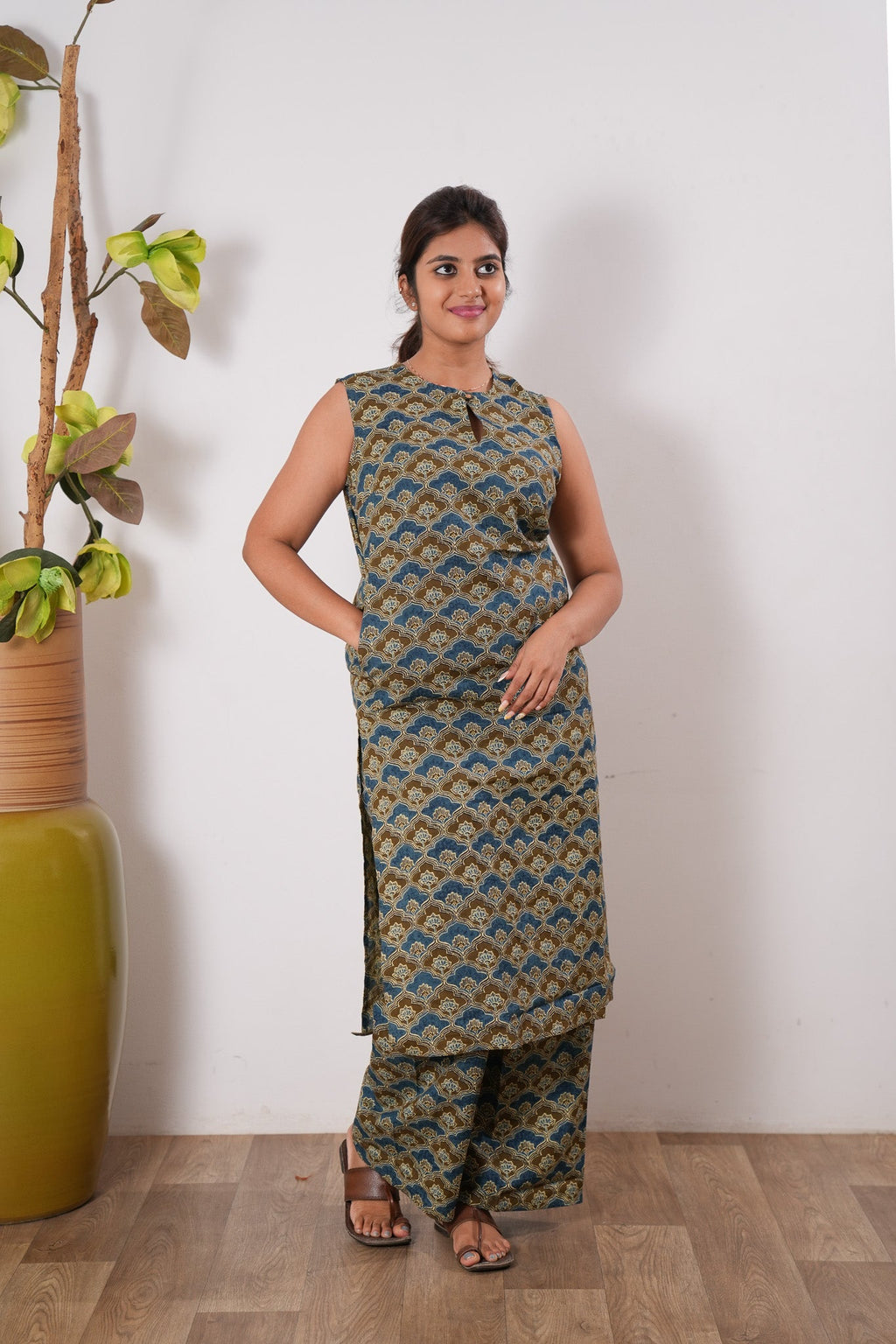 Indigo and brown cotton co-ords set(attached sleeves)