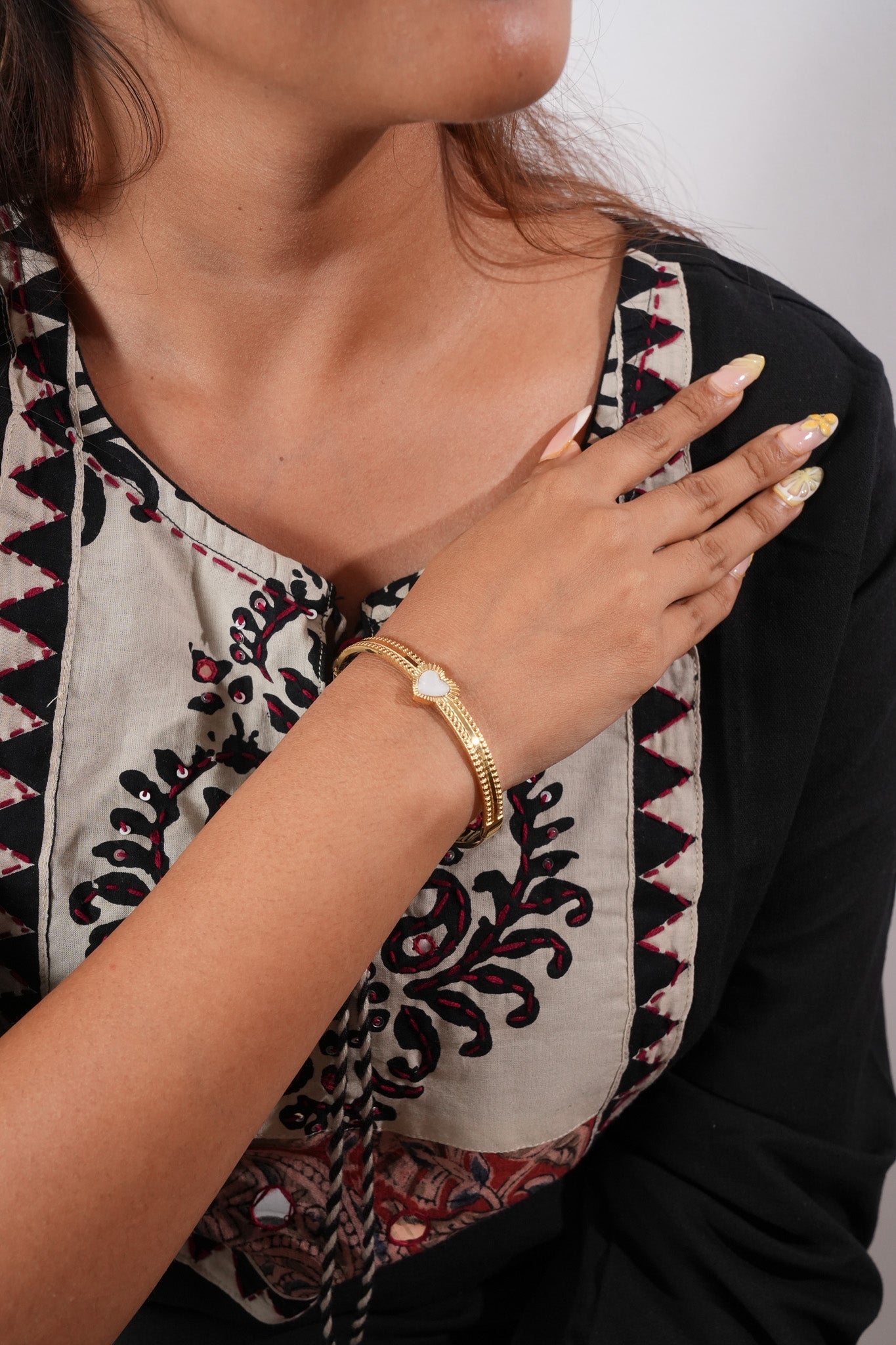 Bracelet -11