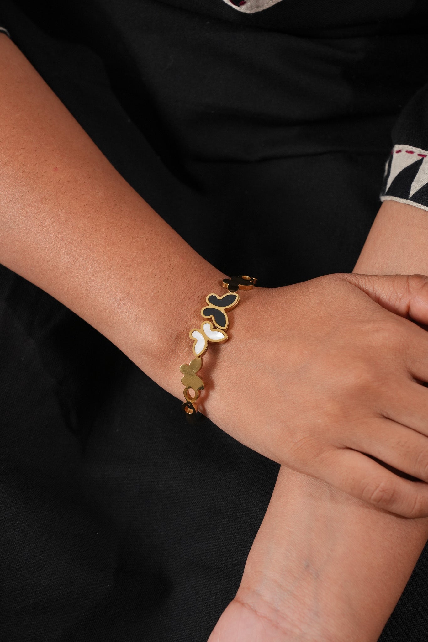 Bracelet -9