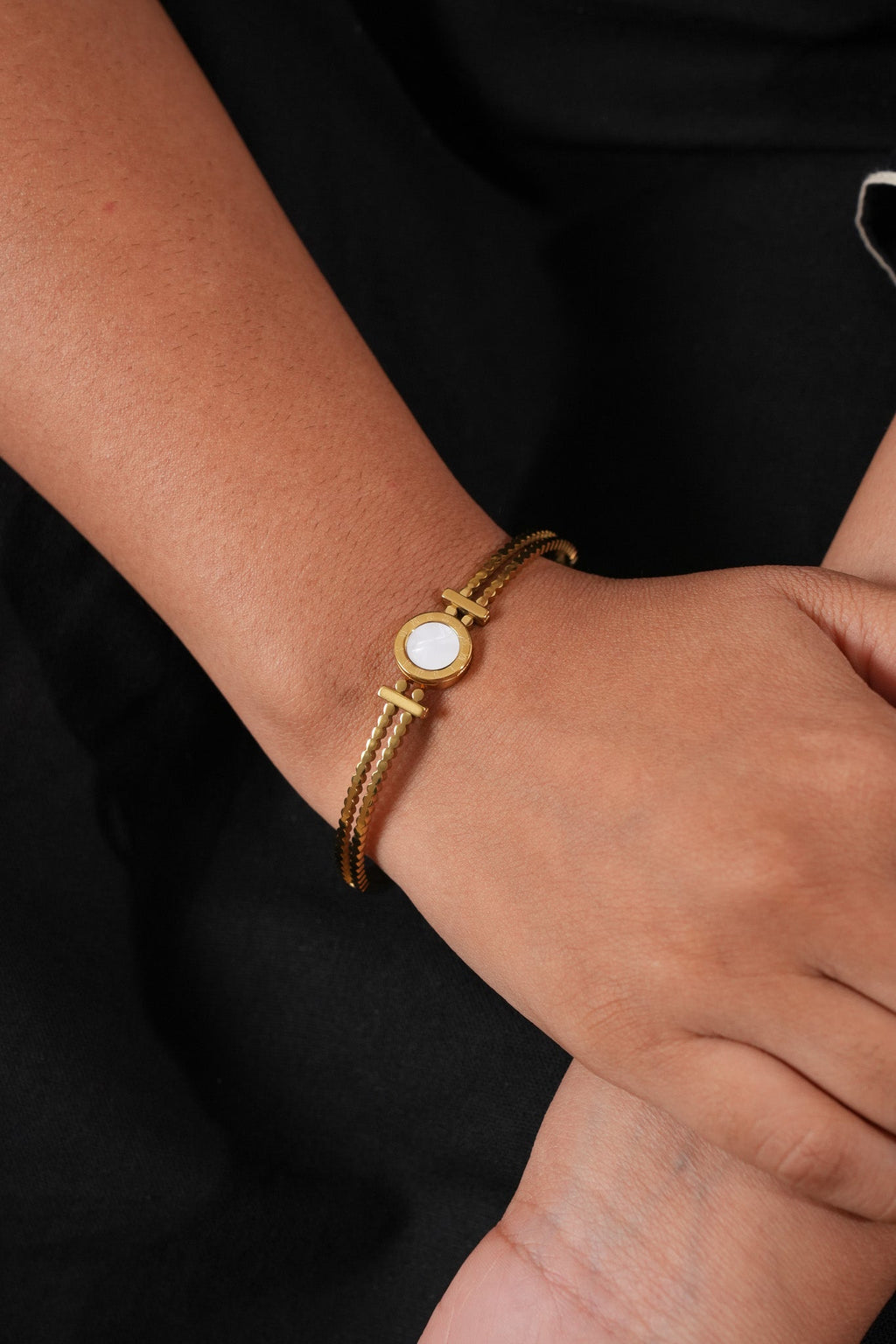Bracelet -8