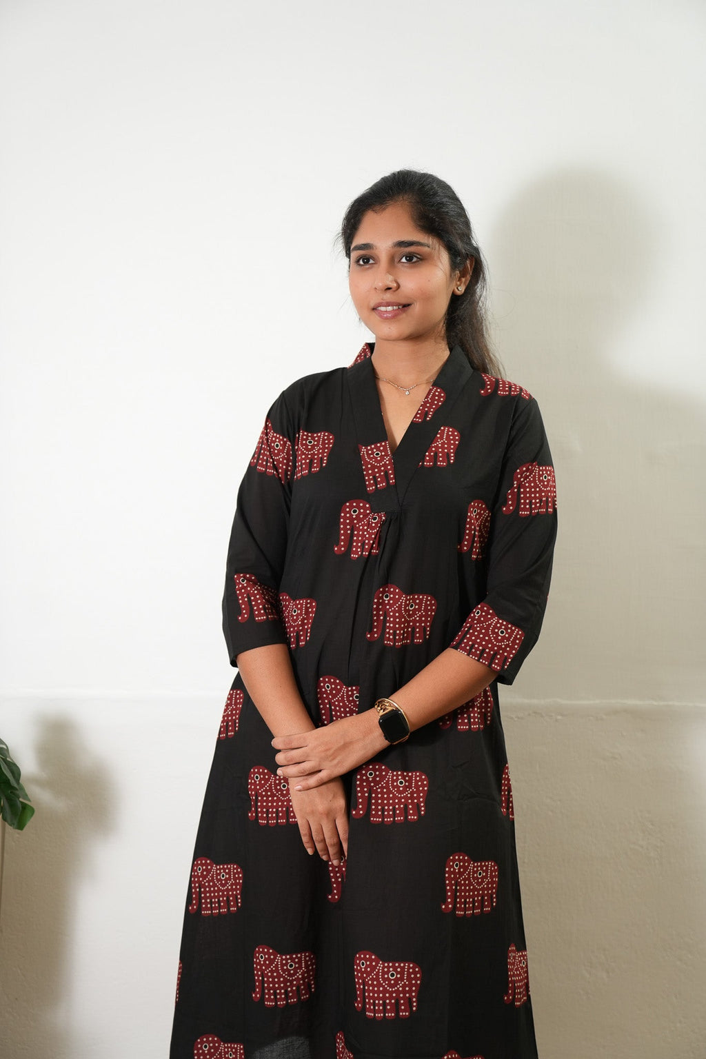 Ira cotton v neck gathered dress- Black elephant