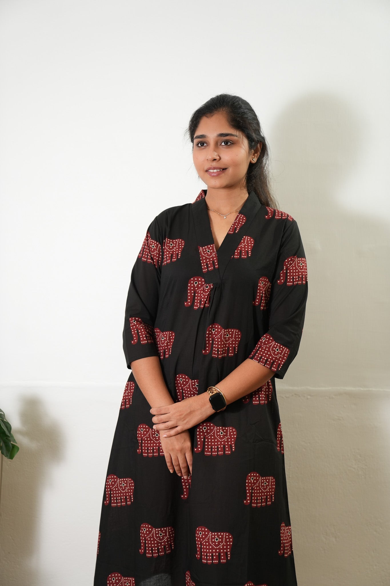Ira cotton v neck gathered dress- Black elephant
