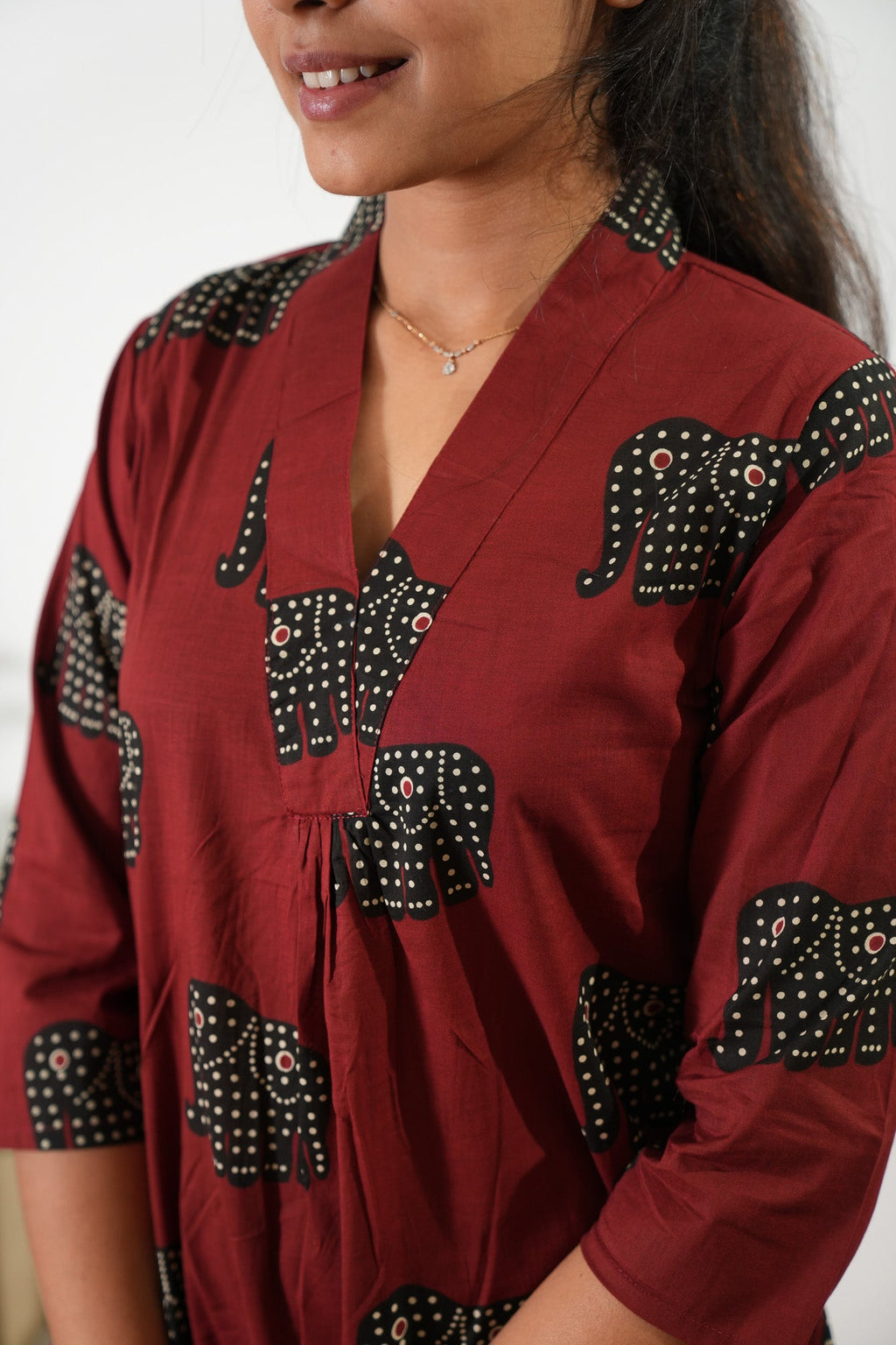 Ira cotton v neck gathered dress- Red elephant