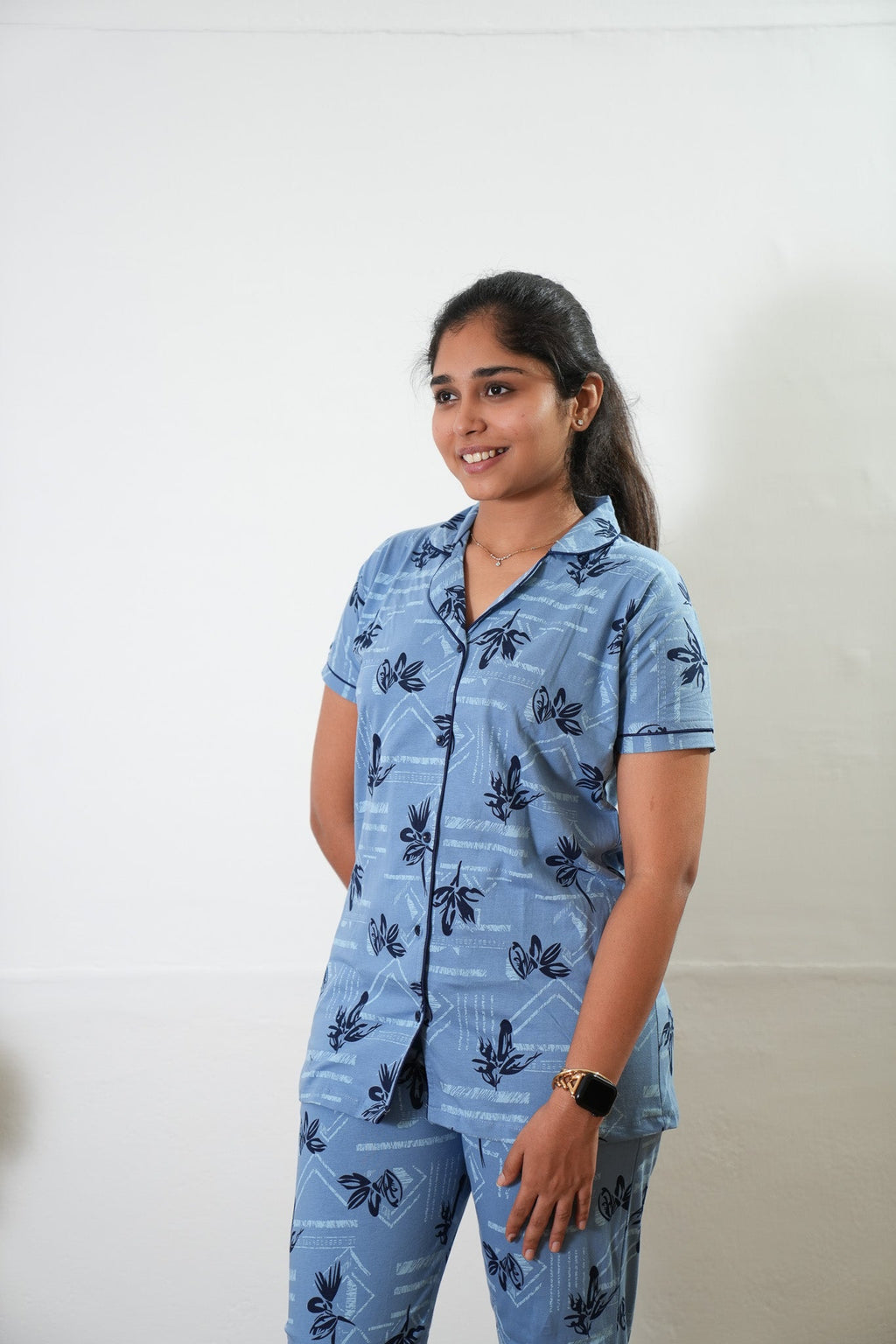 Azure knitted cotton night suit