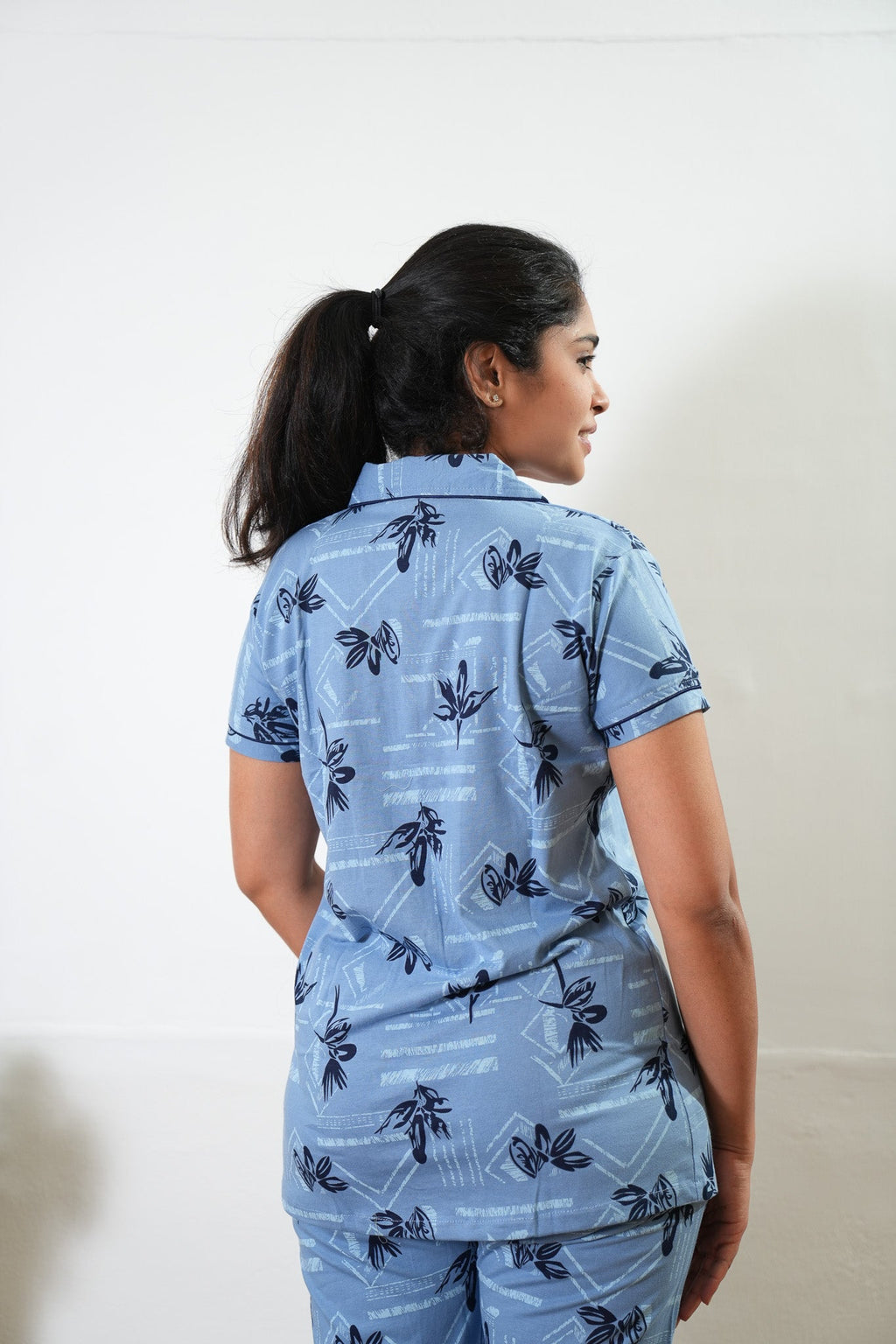 Azure knitted cotton night suit