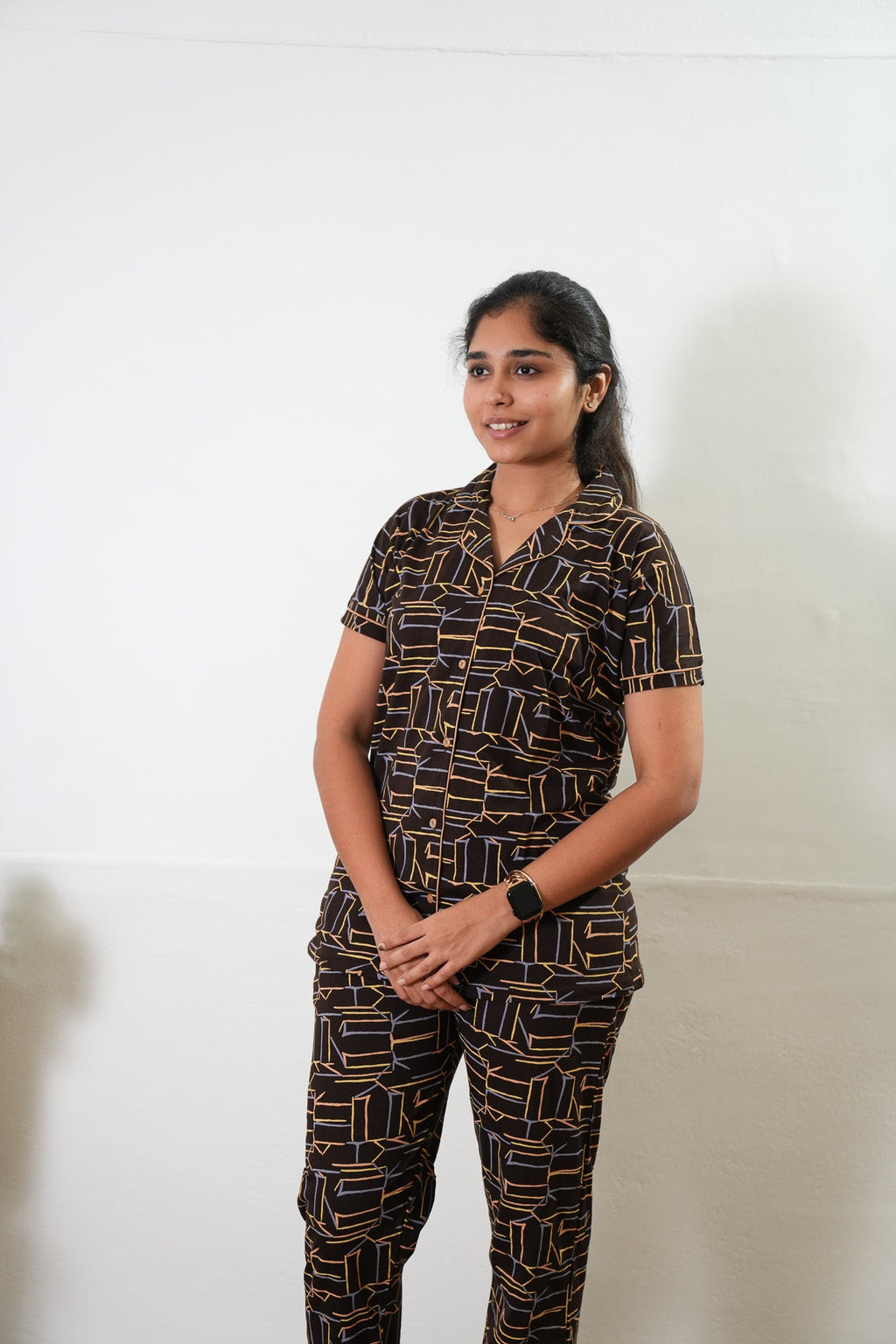 Brown geometric knitted cotton night suit