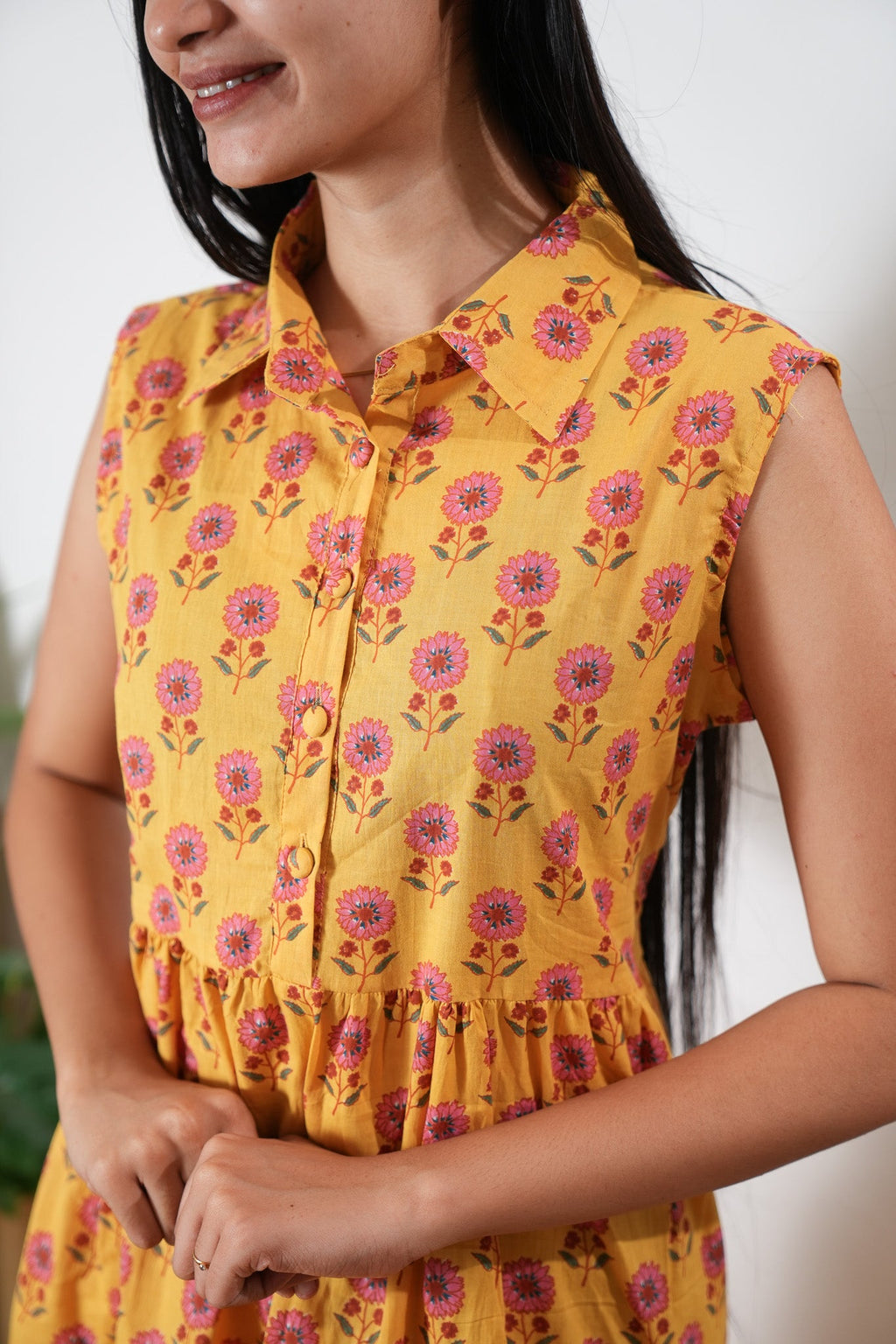 Marigold button down cotton midi dress(attached sleeves)