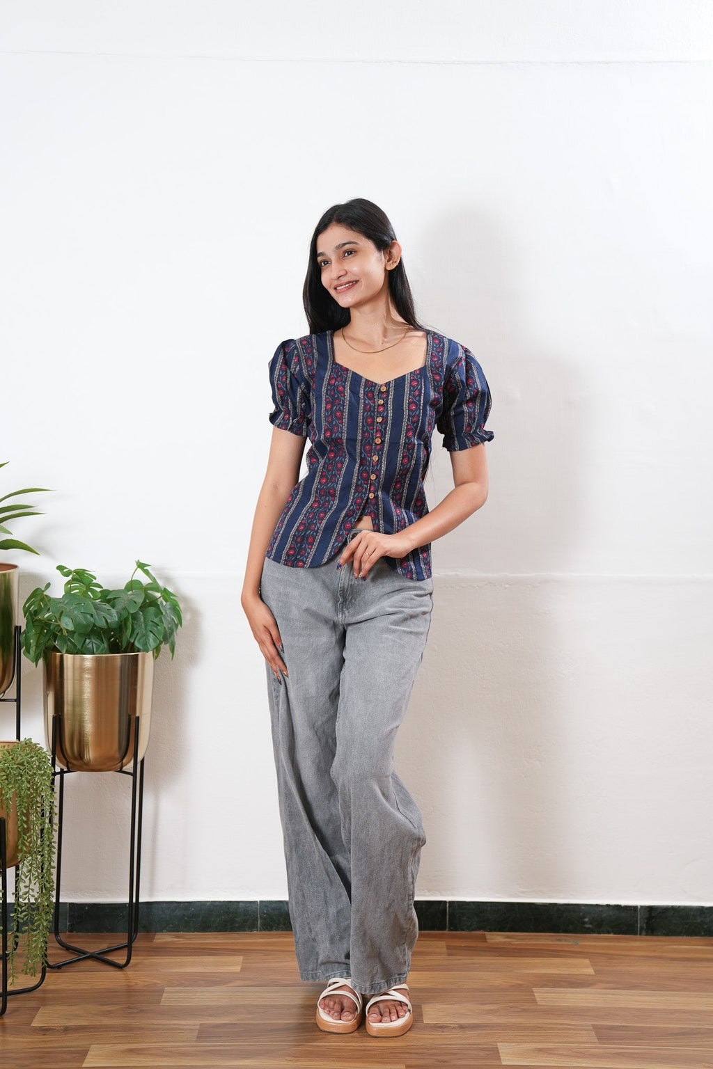 Blue stripes button down cotton top