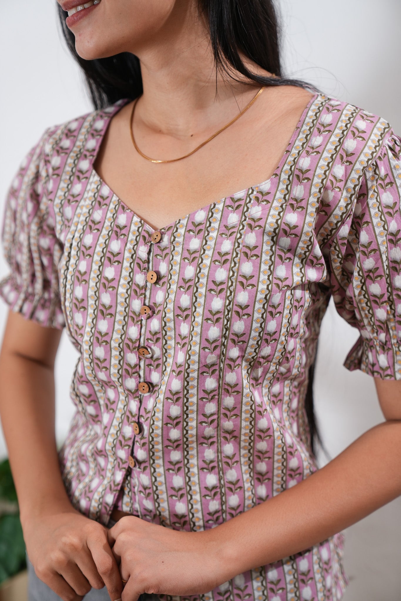Pink roses button down cotton top