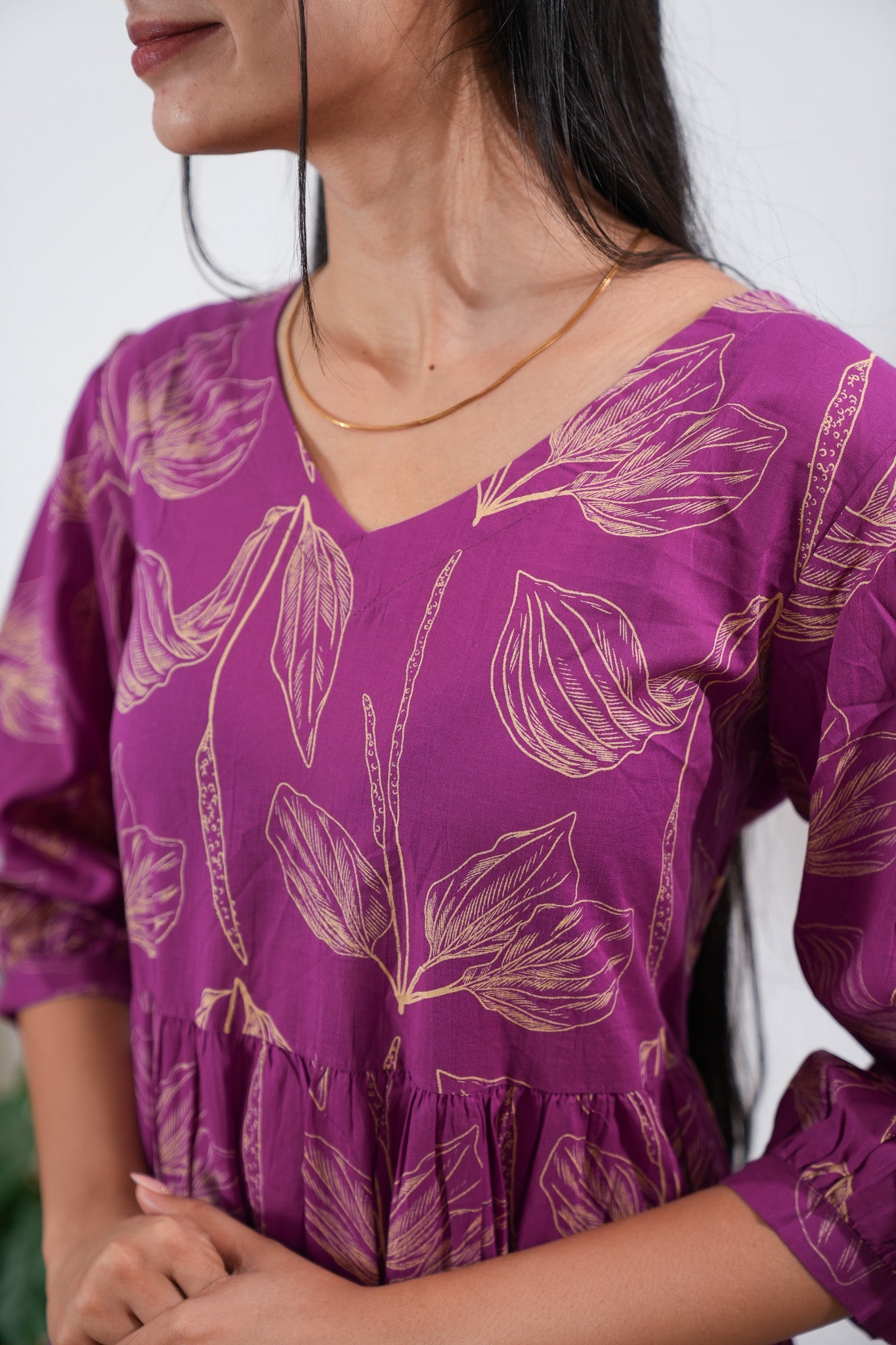 Magenta balloon sleeved cotton midi dress