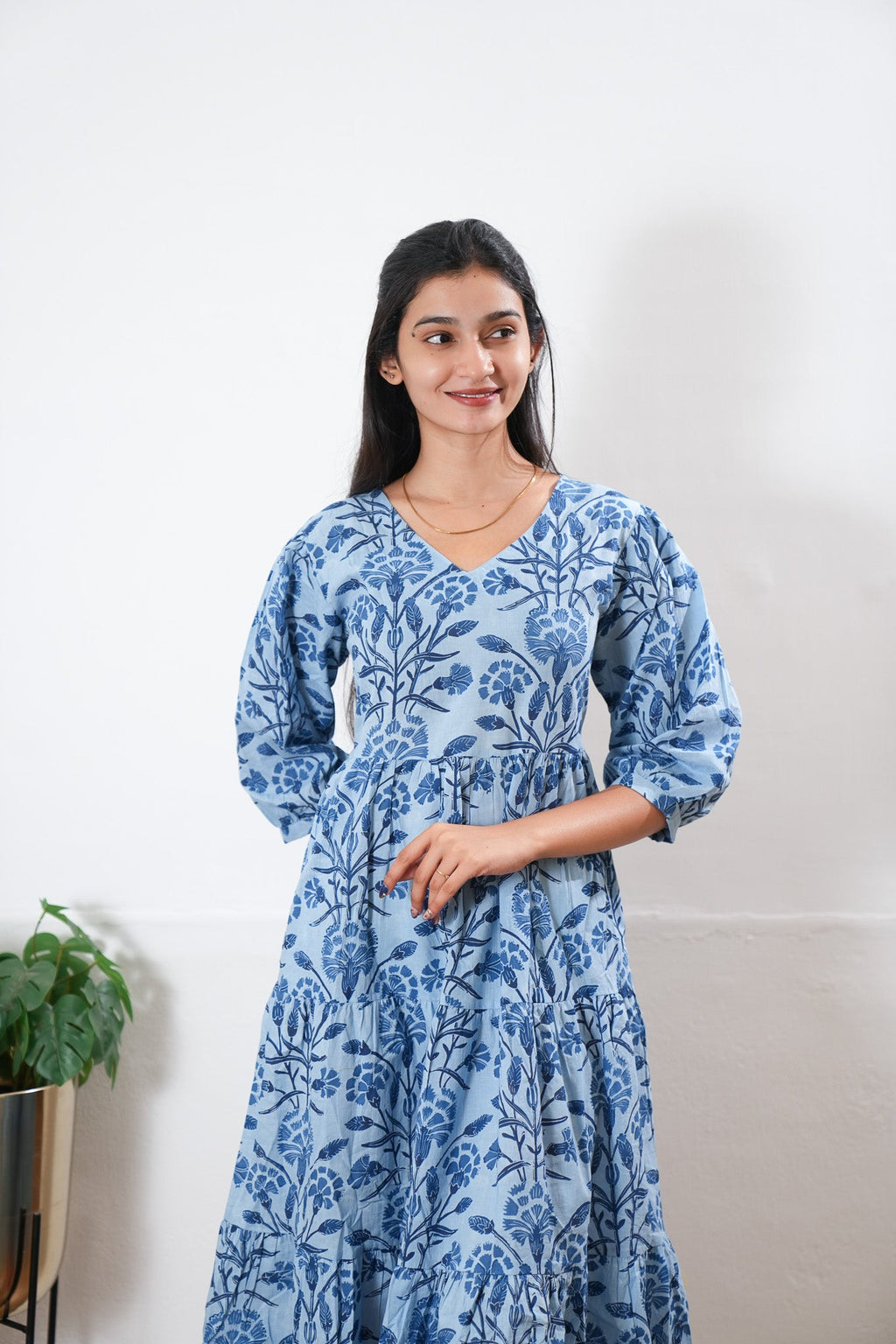 Powder blue balloon sleeved cotton midi dress