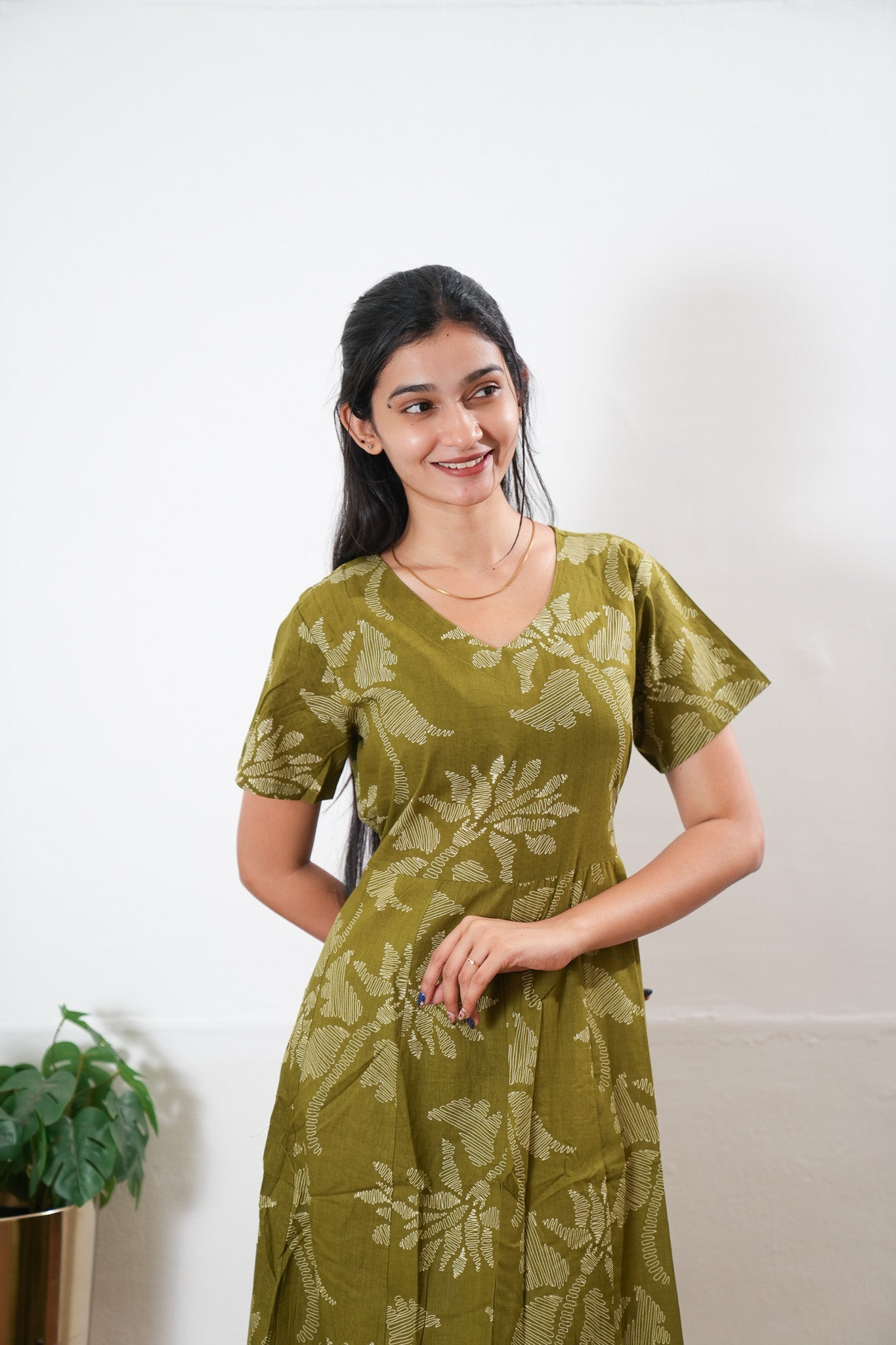 Grass green cotton midi dress