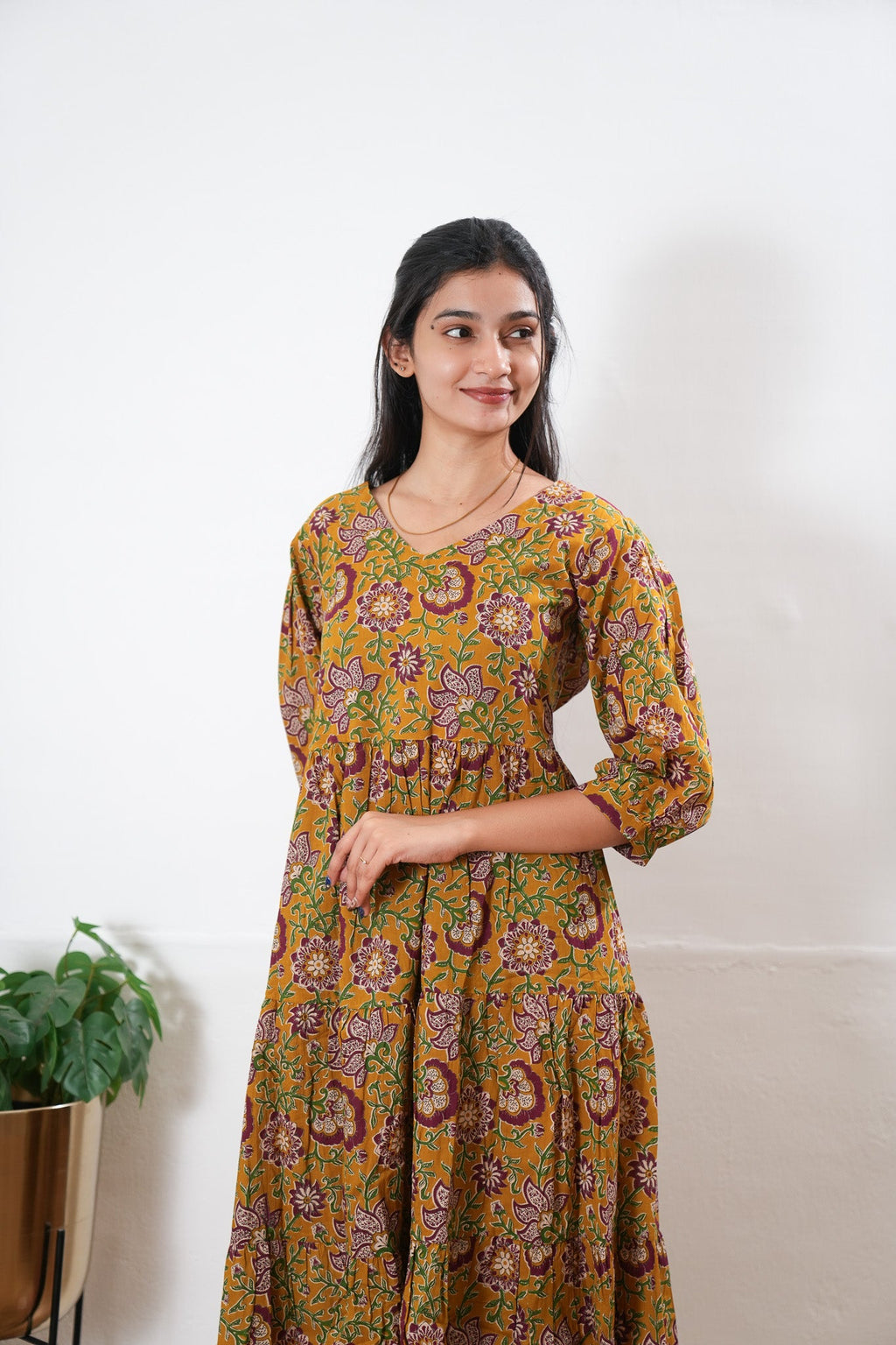 Turmeric balloon sleeved cotton midi dress