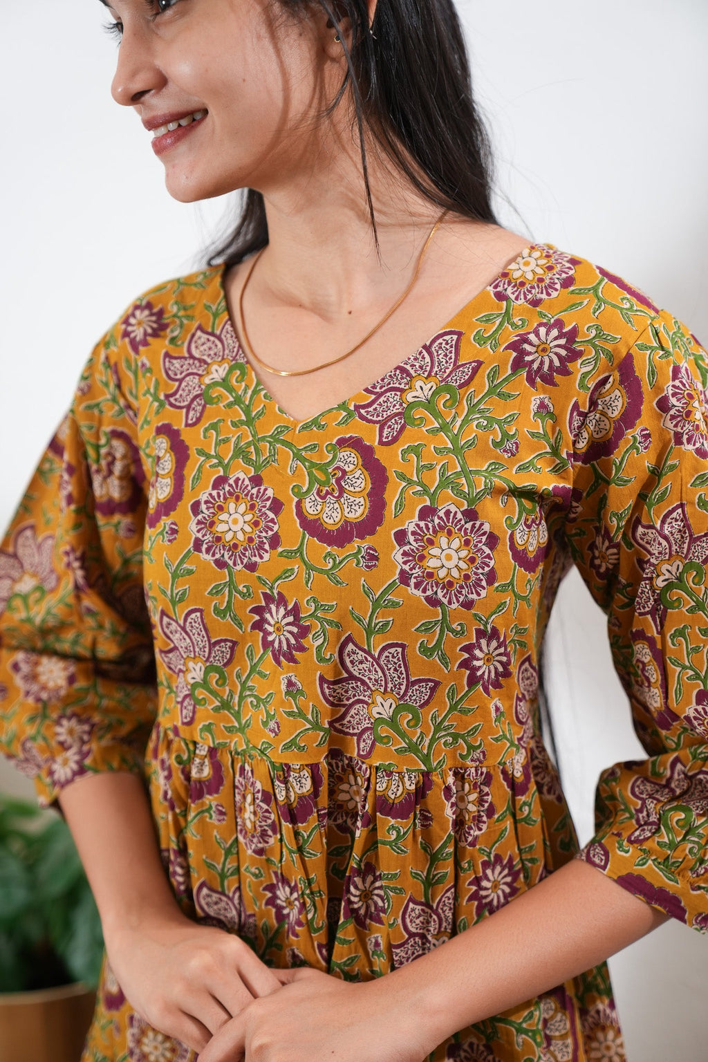 Turmeric balloon sleeved cotton midi dress