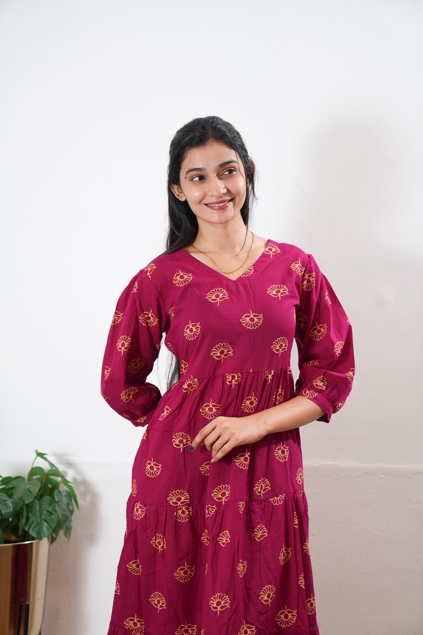 Ruby red Balloon sleeved cotton midi dress