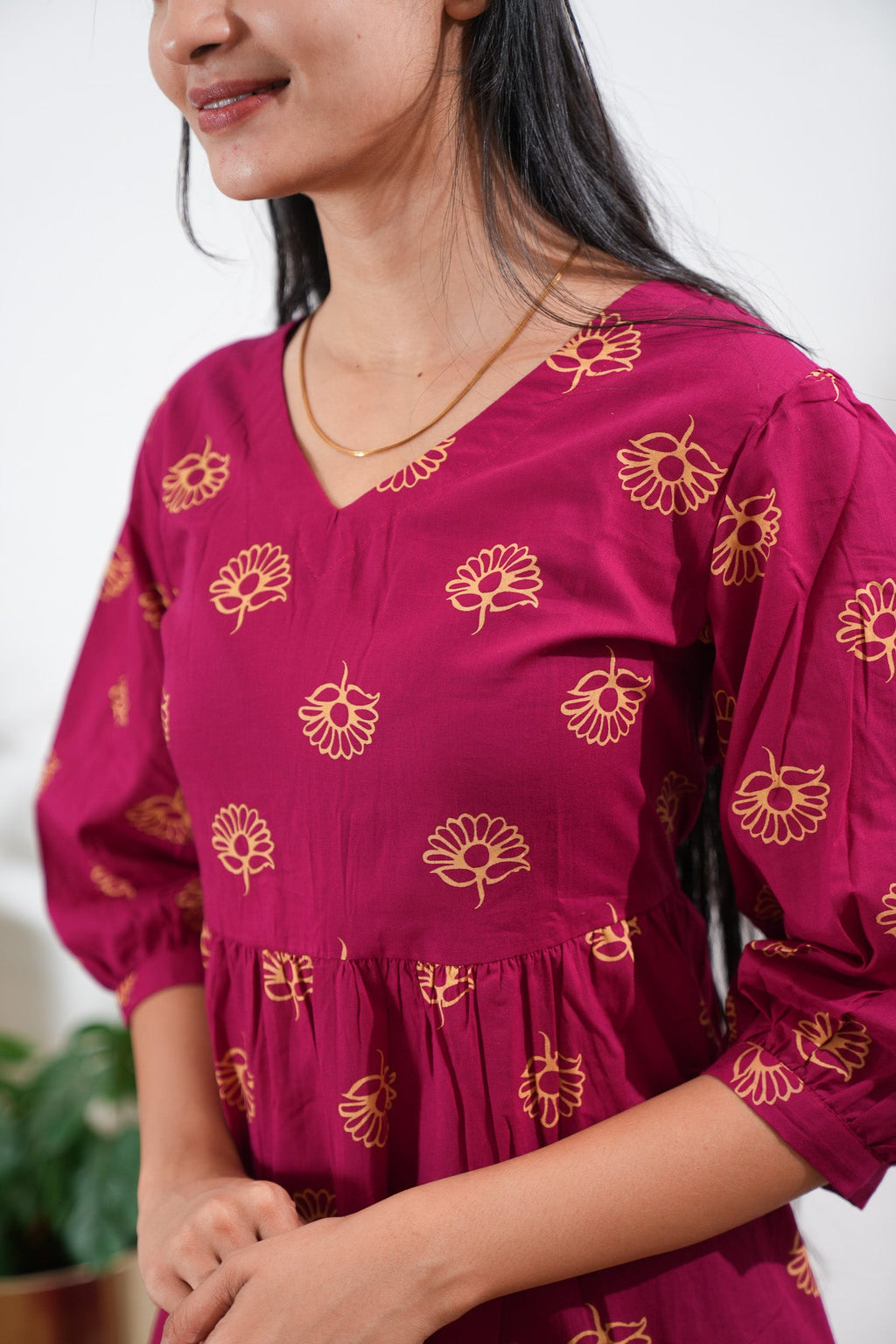 Ruby red Balloon sleeved cotton midi dress