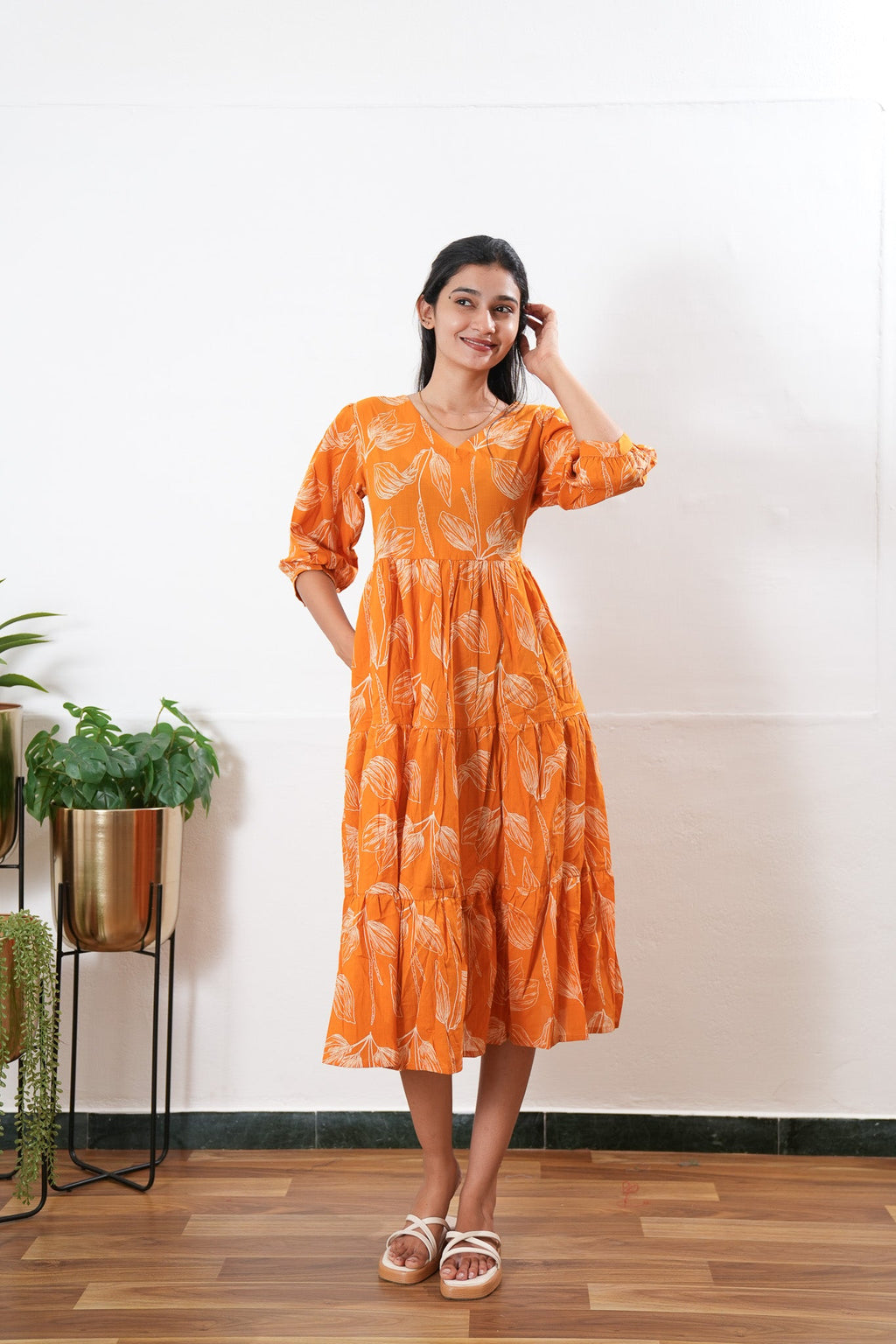 Tangerine balloon sleeved cotton midi dress