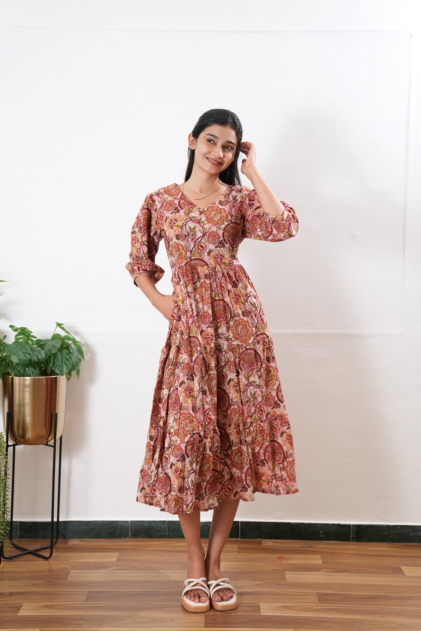 Plum balloon sleeved cotton midi dress