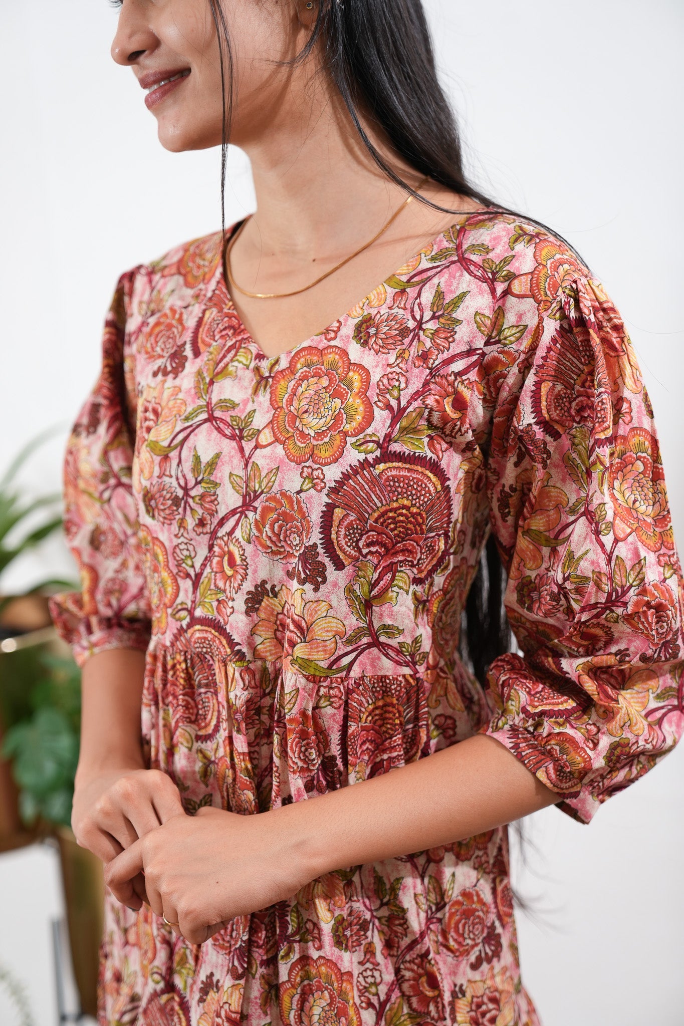 Plum balloon sleeved cotton midi dress