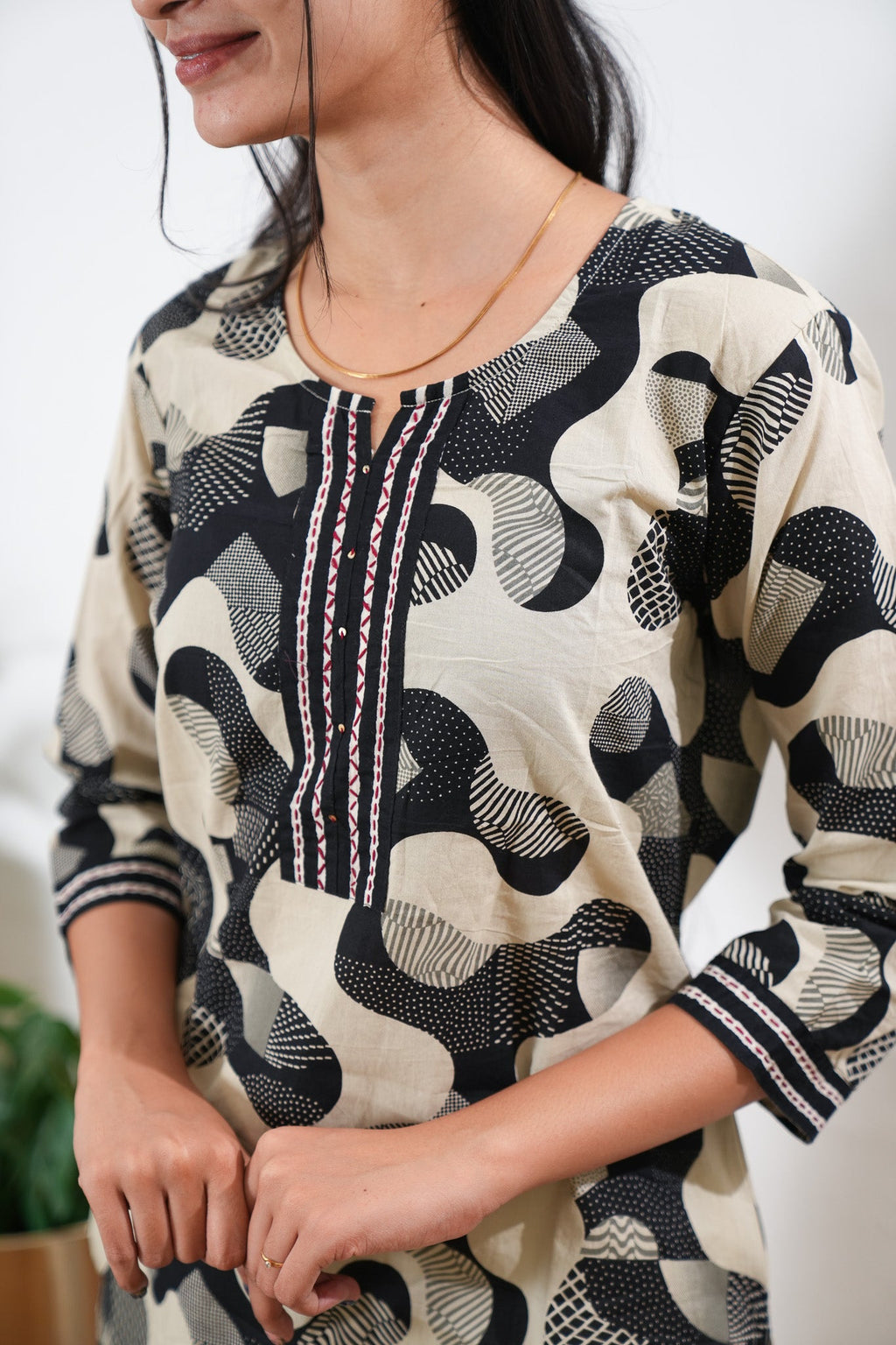 Round neck cotton short kurti - Ivory