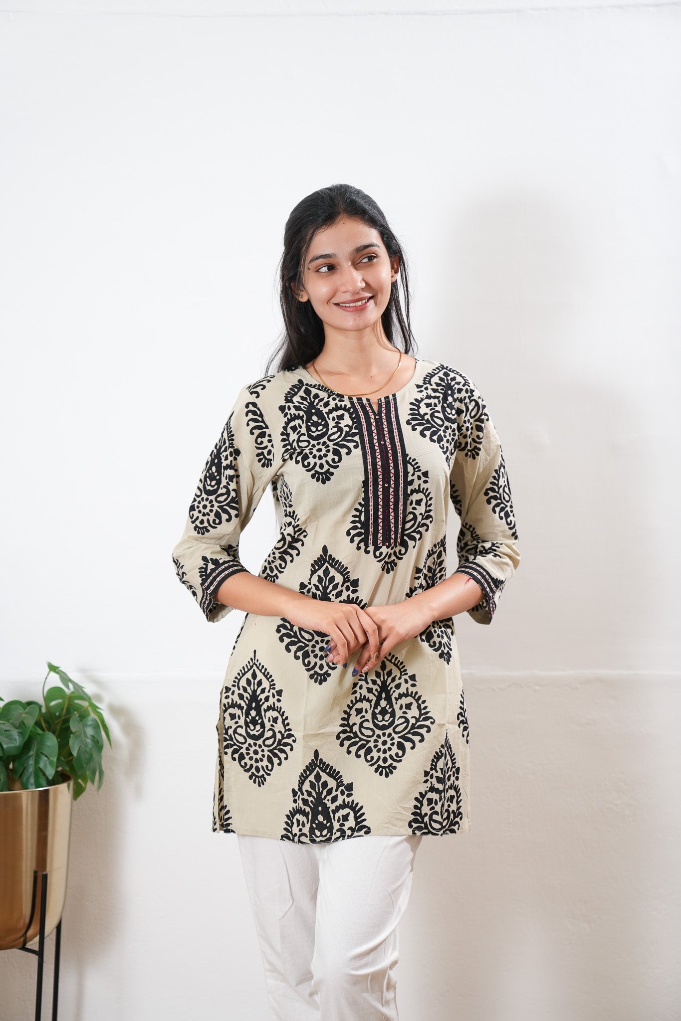 Round neck cotton short kurti - beige and black