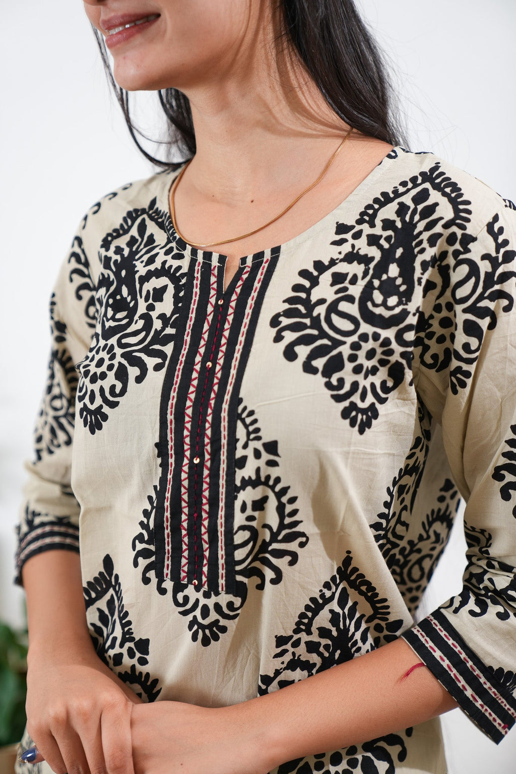 Round neck cotton short kurti - beige and black