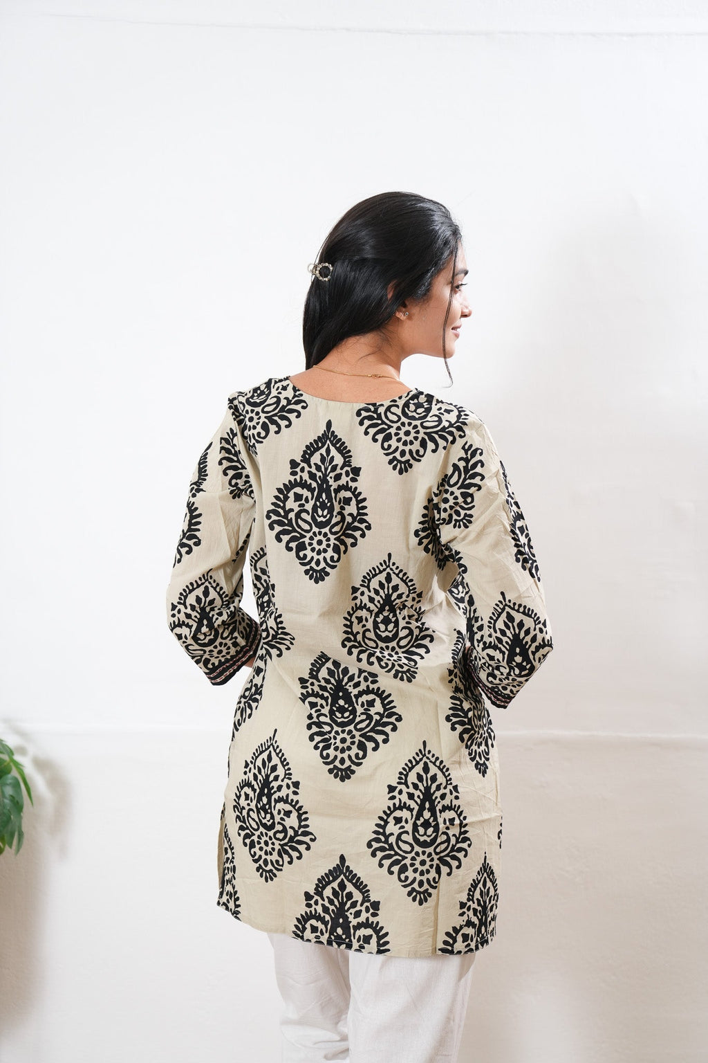 Round neck cotton short kurti - beige and black
